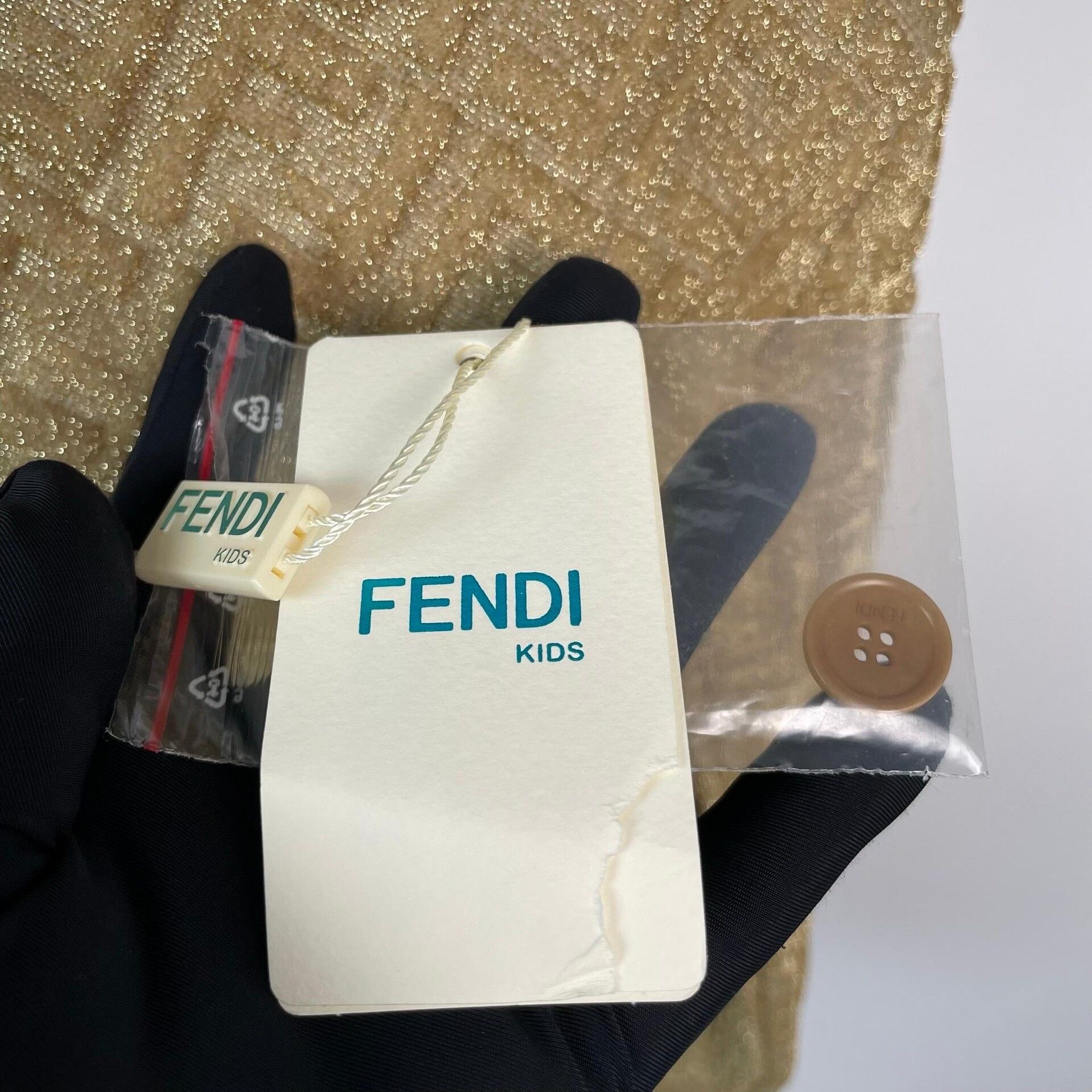 Fendi Fendi Khaki Gold Thread 3D Logo Knit Coat Size XS / US 0-2 / IT 36-38 - 8 Thumbnail
