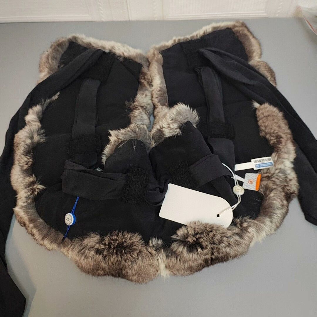 Fendi Fendi Gray Fur Scarf 90cm Size ONE SIZE - 4 Thumbnail
