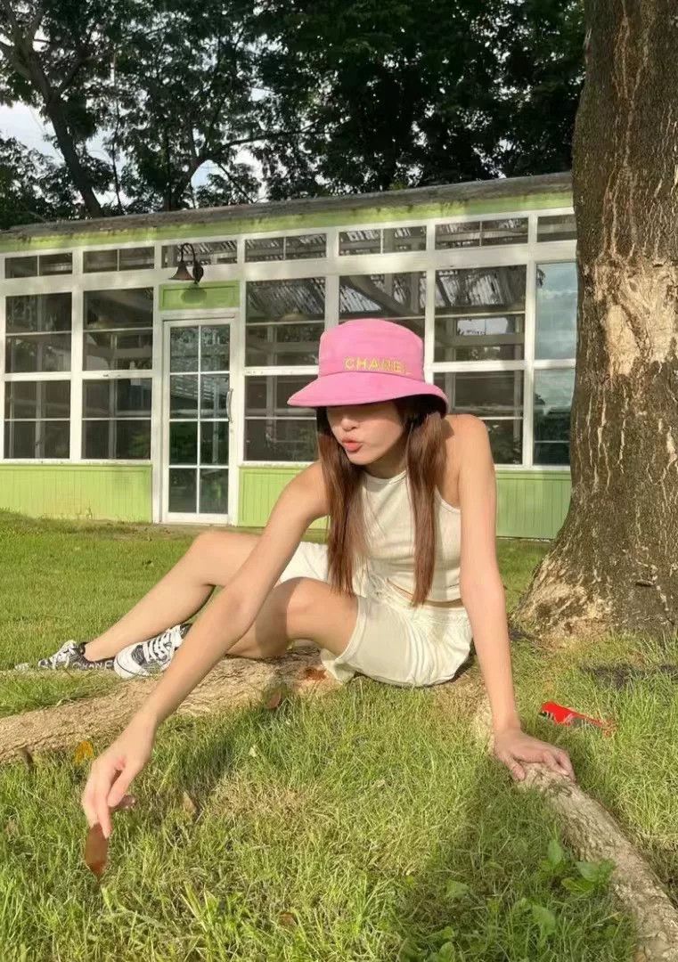 Chanel Chanel Pink Denim Letter Bucket Hat Size ONE SIZE - 5 Thumbnail