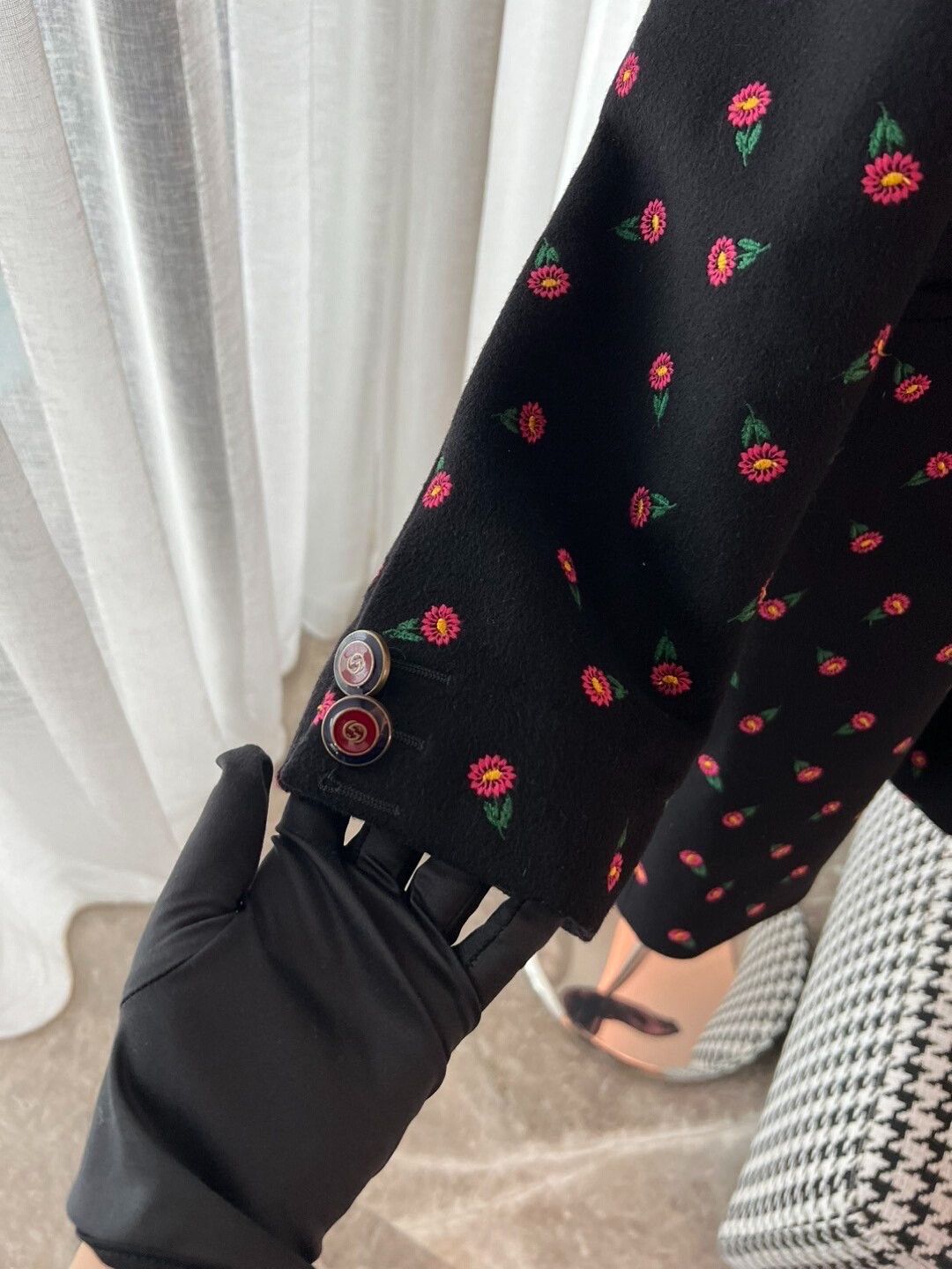 Gucci Gucci Floral Embroidered Wool Coat Size S / US 4 / IT 40 - 4 Thumbnail
