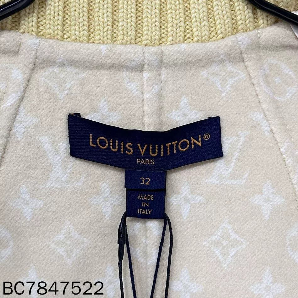 Louis Vuitton Louis Vuitton SS24 Letter Logo Leather Jacket Size US XS / EU 42 / 0 - 6 Thumbnail