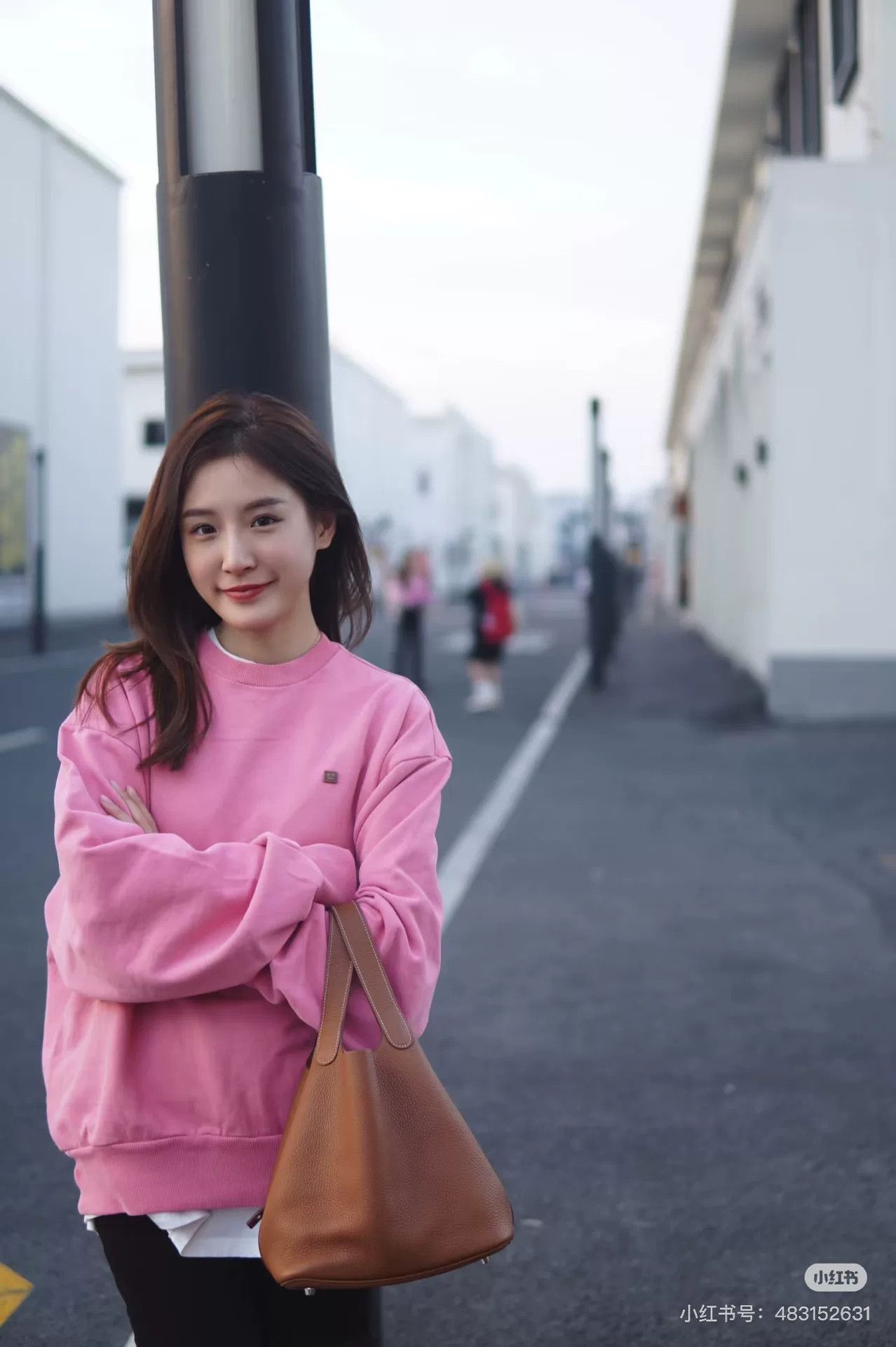 Acne Studios Acne Studios Pink Smiley Face Sweatshirt Size XXS / US 00 / IT 34 - 2 Thumbnail