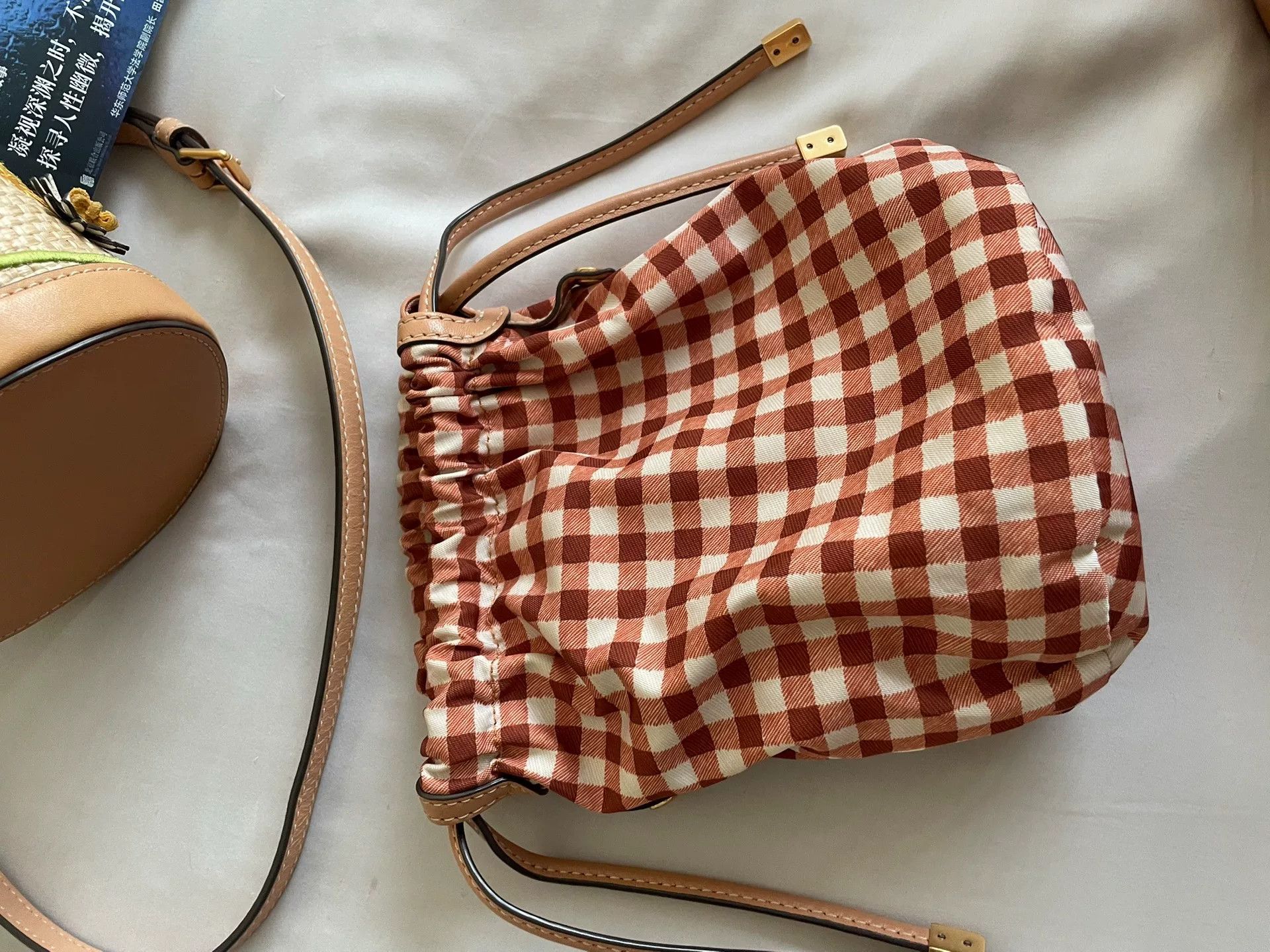 Tory Burch Tory Burch Floral Crossbody Bucket Bag Size ONE SIZE - 6 Thumbnail