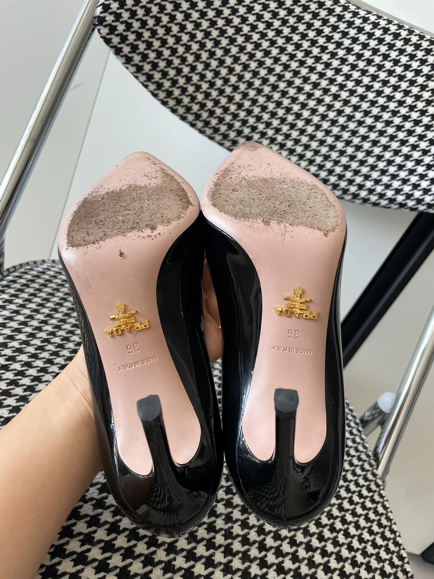 Prada Prada Classic Pointed Toe Bow Heels Size US 5 / IT 35 - 2 Thumbnail
