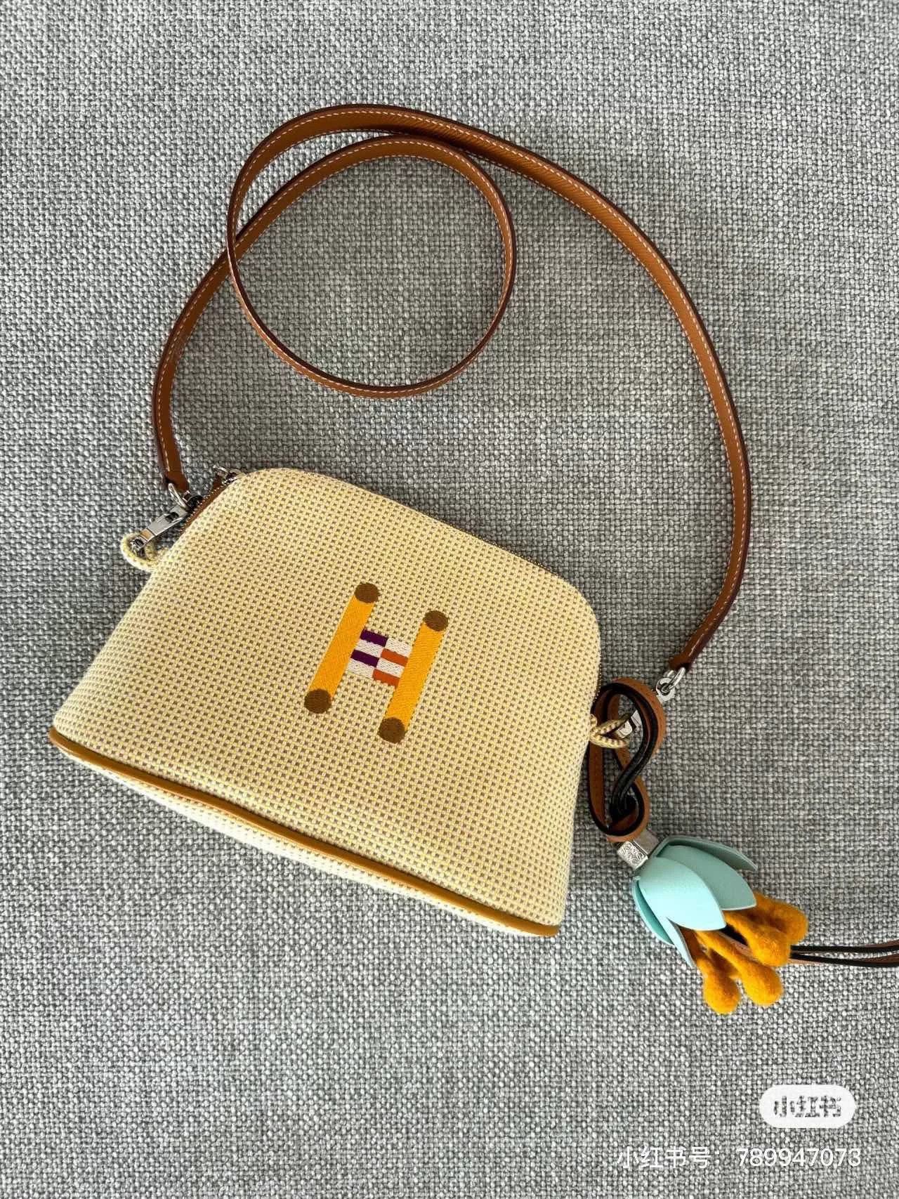 Hermes Hermes H-Embroidered Woven Clutch Size ONE SIZE - 9 Thumbnail