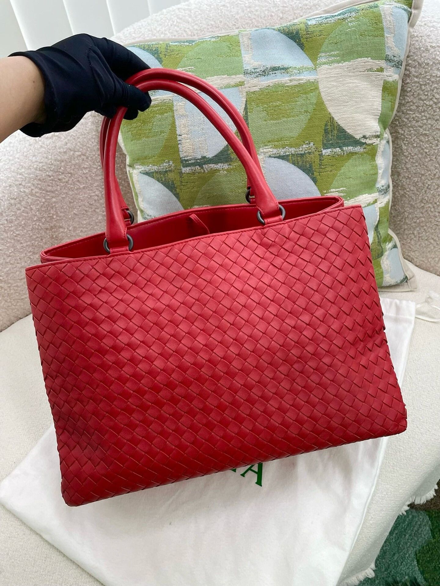 Bottega Veneta BV Red Woven Leather Large Handbag Size ONE SIZE - 2 Thumbnail