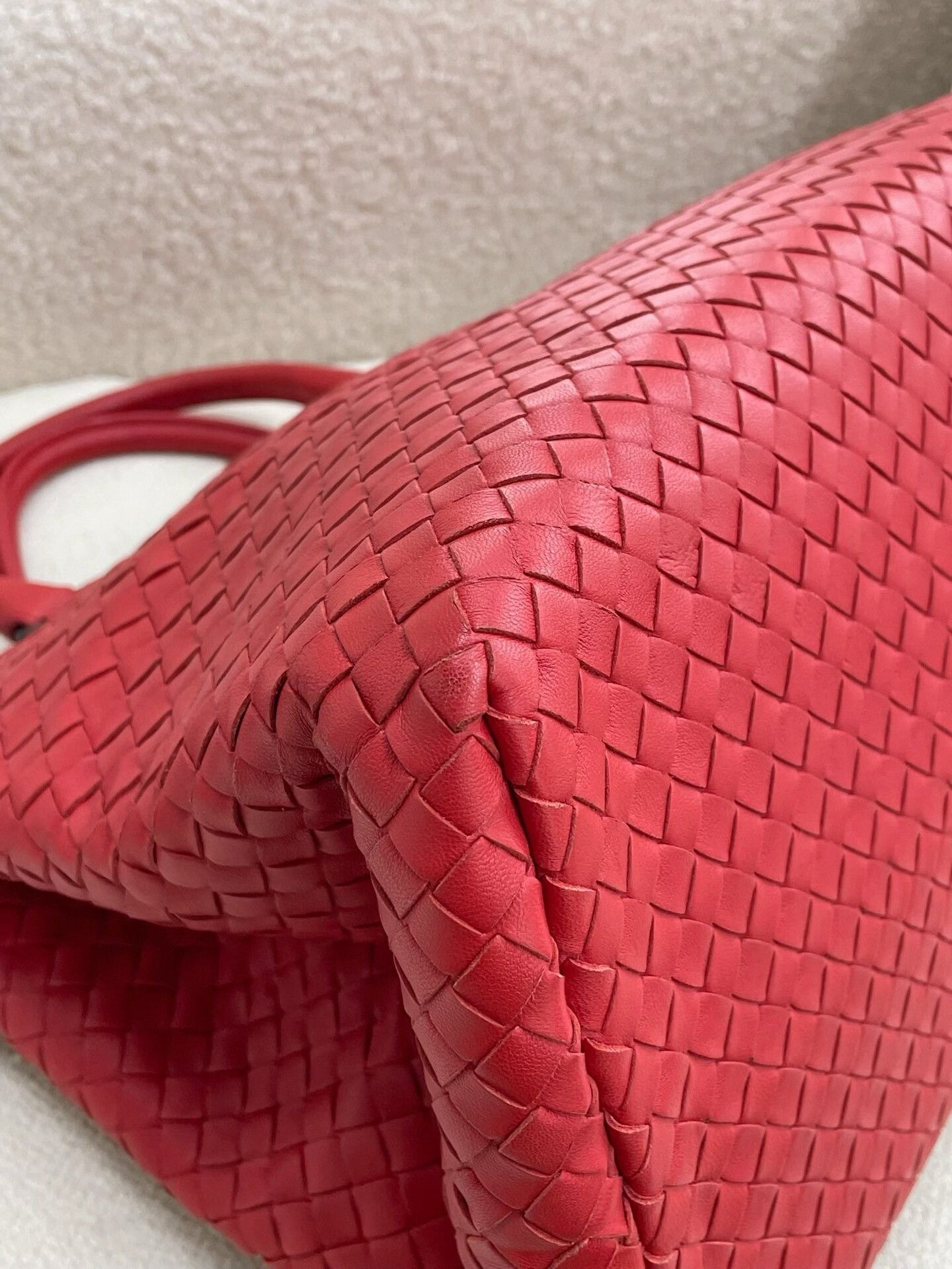 Bottega Veneta BV Red Woven Leather Large Handbag Size ONE SIZE - 6 Thumbnail