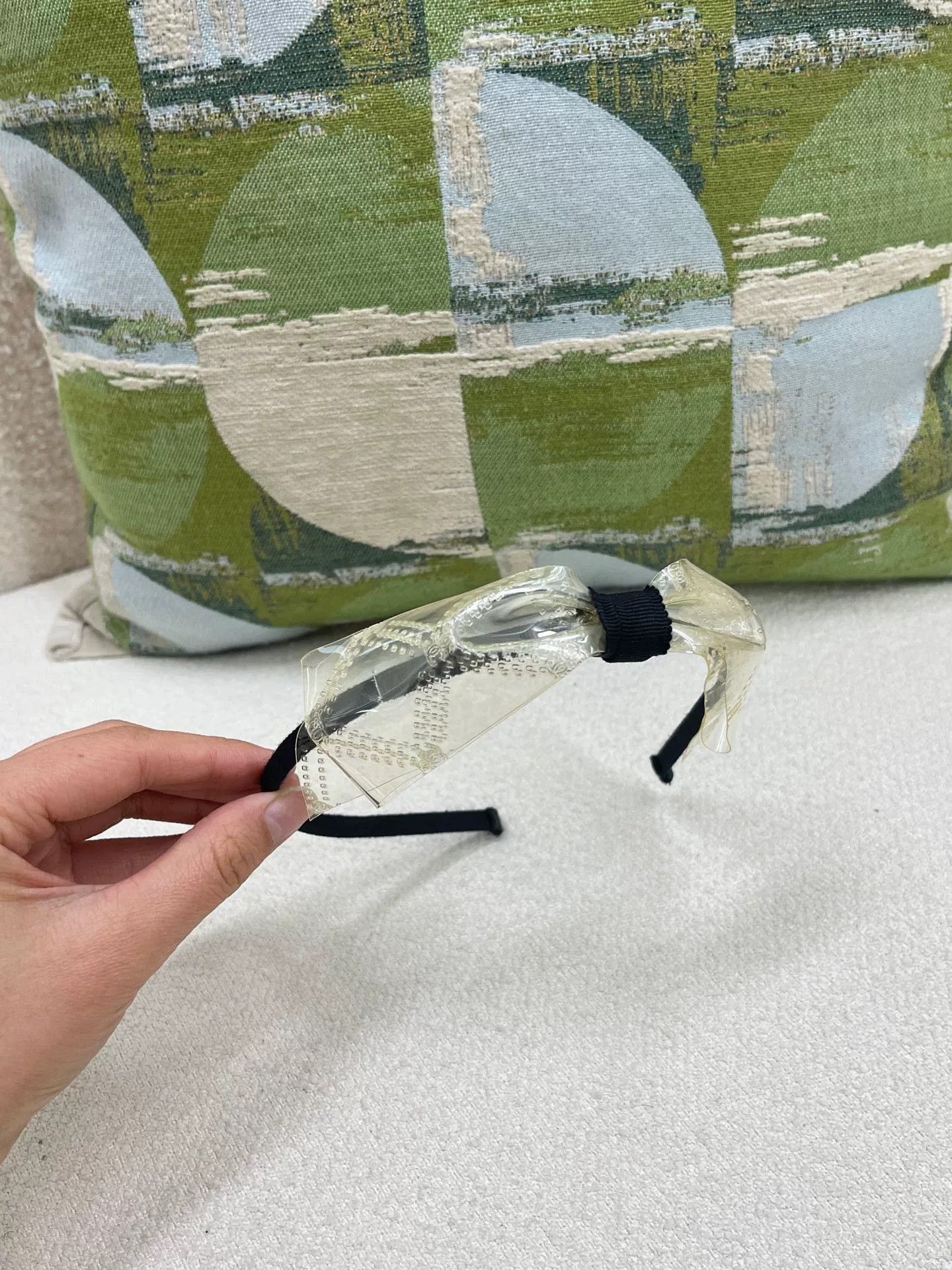 Chanel Chanel Transparent Bow Headband Size ONE SIZE - 2 Thumbnail