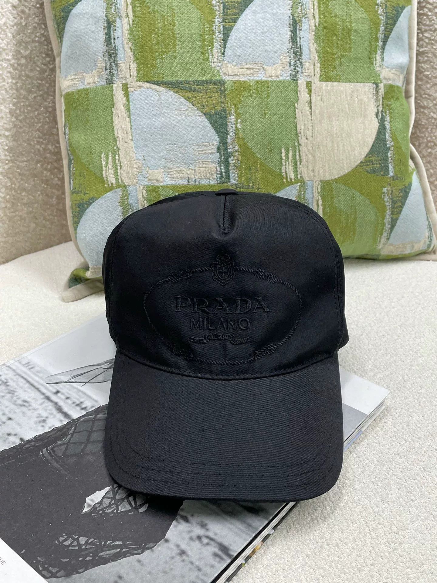 Prada Prada Black Large Logo Baseball Cap Size ONE SIZE - 2 Thumbnail