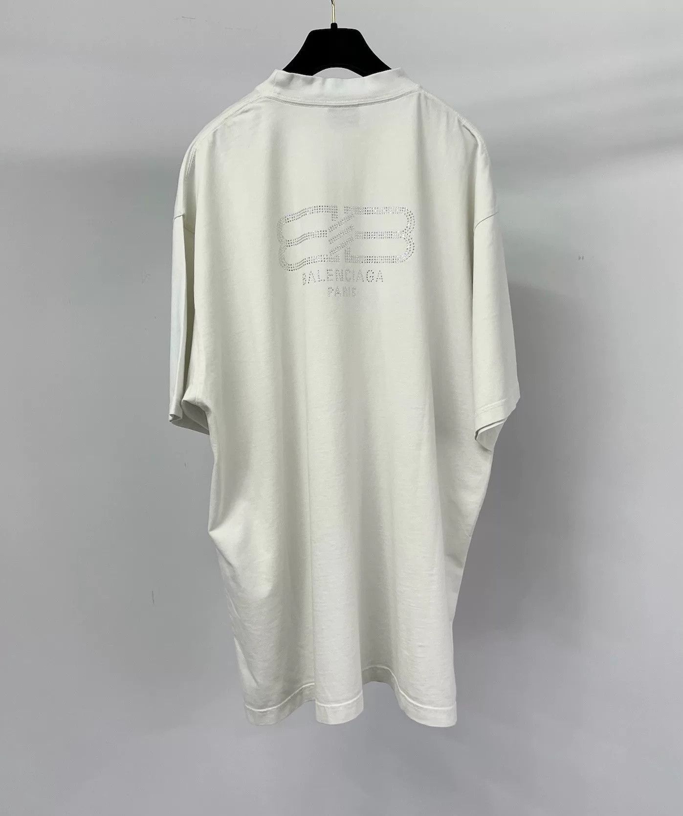 Balenciaga Balenciaga White Rhinestone Logo Short Sleeve T-shirt Size US L / EU 52-54 / 3 - 2 Thumbnail