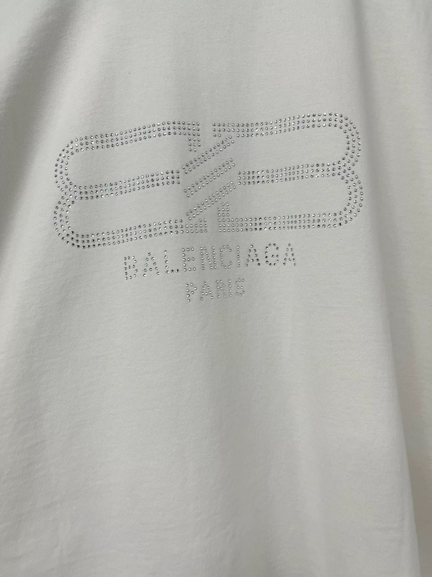 Balenciaga Balenciaga White Rhinestone Logo Short Sleeve T-shirt Size US L / EU 52-54 / 3 - 3 Thumbnail
