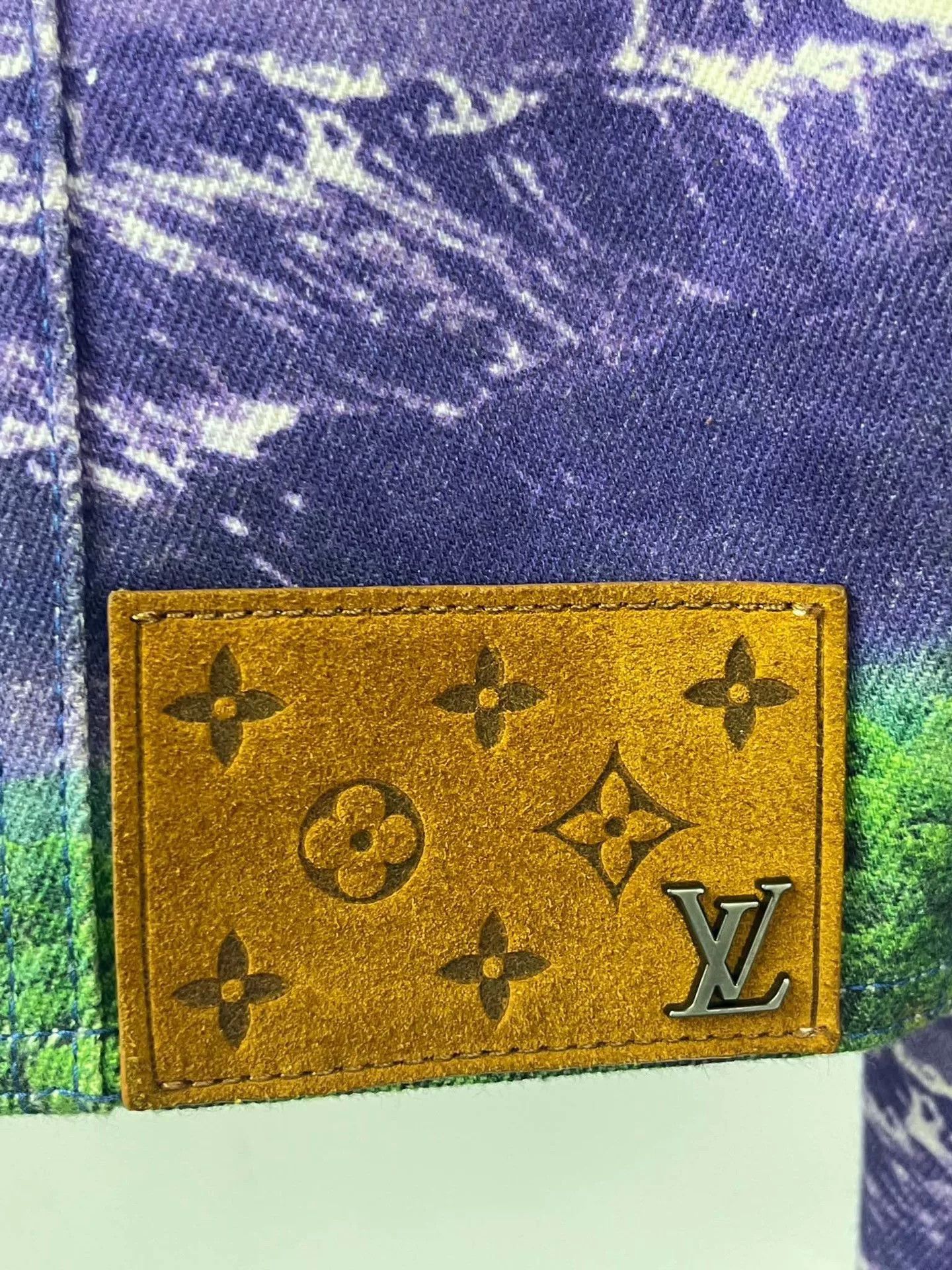 Louis Vuitton LV Snow Mountain Print Denim Jacket Size US S / EU 44-46 / 1 - 3 Thumbnail
