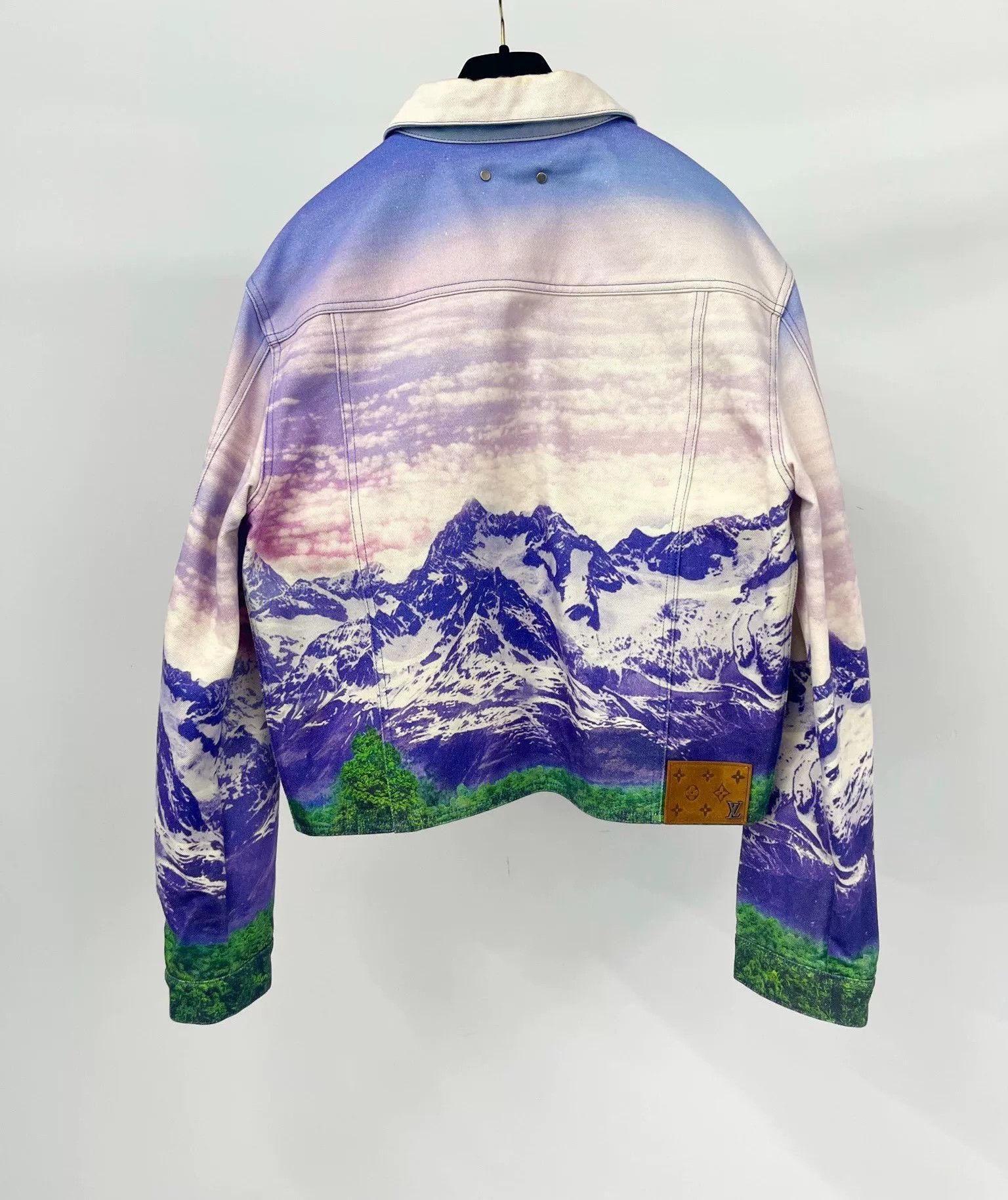 Louis Vuitton LV Snow Mountain Print Denim Jacket Size US S / EU 44-46 / 1 - 2 Thumbnail