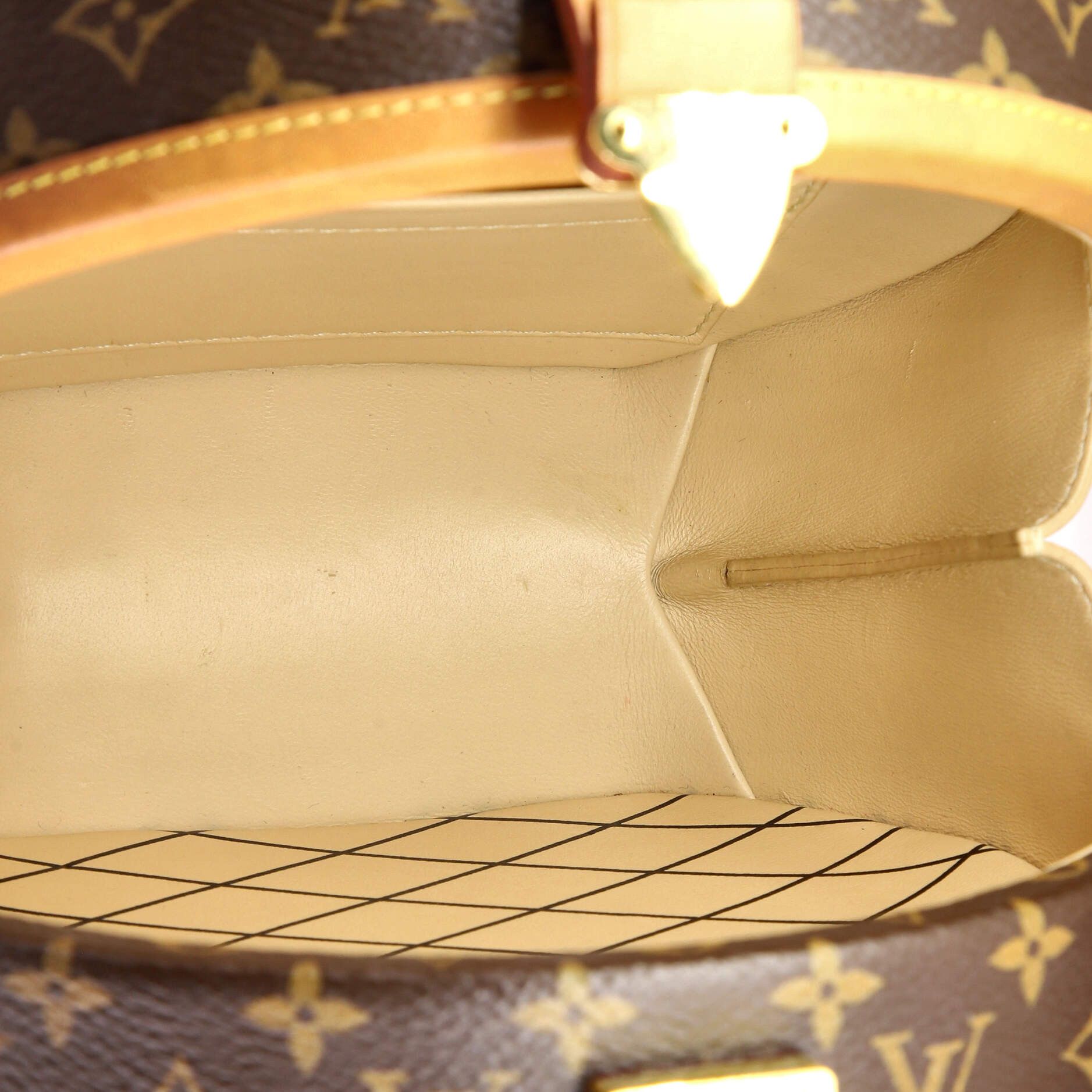 Louis Vuitton Petite Boite Chapeau Bag Size ONE SIZE - 5 Thumbnail