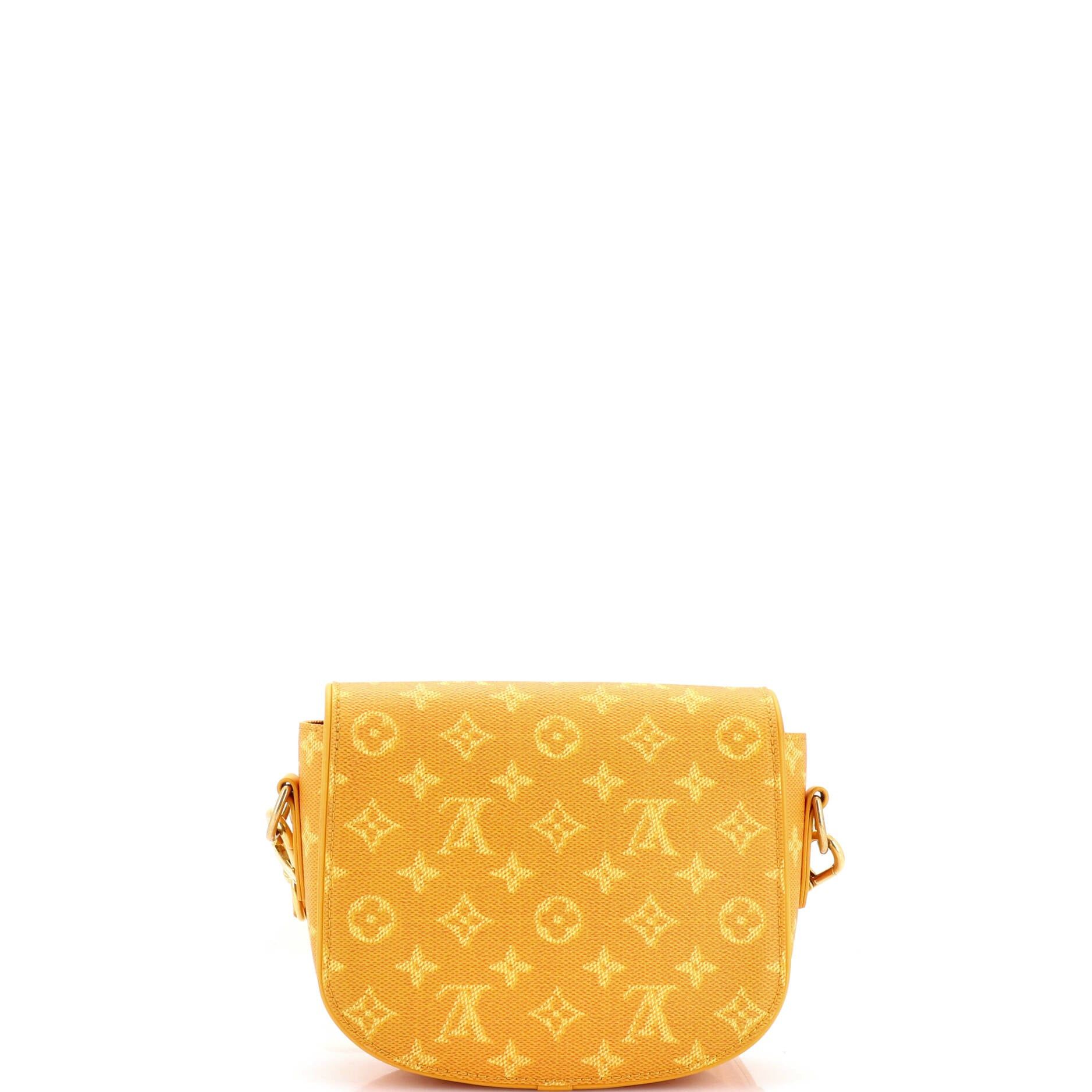 Louis Vuitton Montsouris Messenger Bag Size ONE SIZE - 4 Thumbnail
