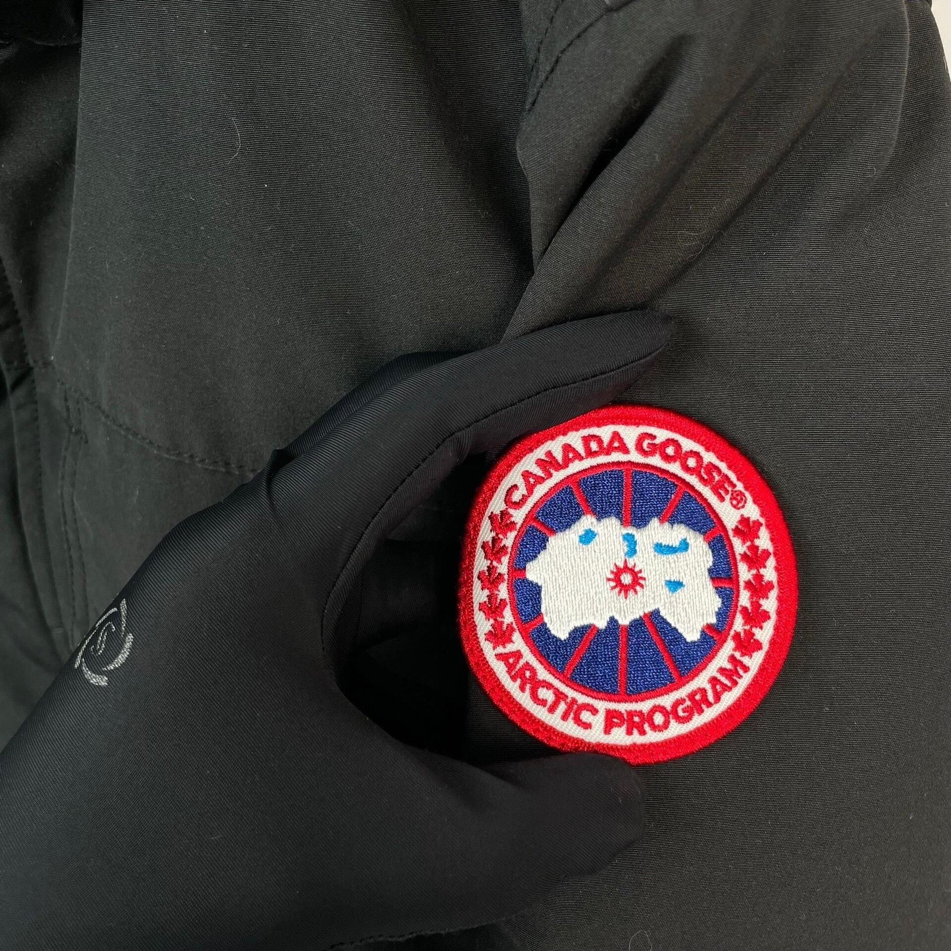 Canada Goose Canada Goose Black 4-Pocket Parka L Size US L / EU 52-54 / 3 - 3 Thumbnail