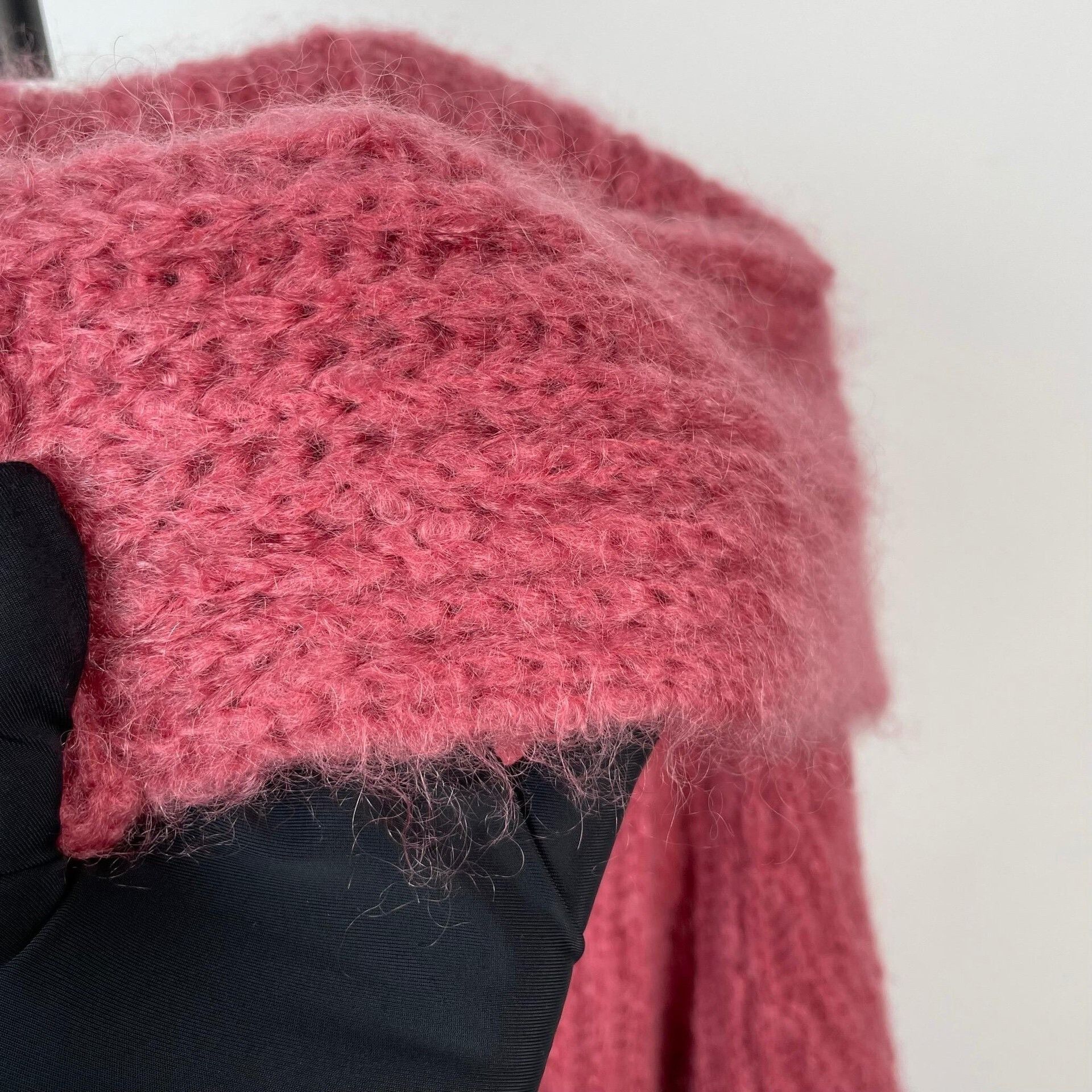 Max Mara MaxMara Pink Mohair Long Knit Coat Size M / US 6-8 / IT 42-44 - 9 Thumbnail