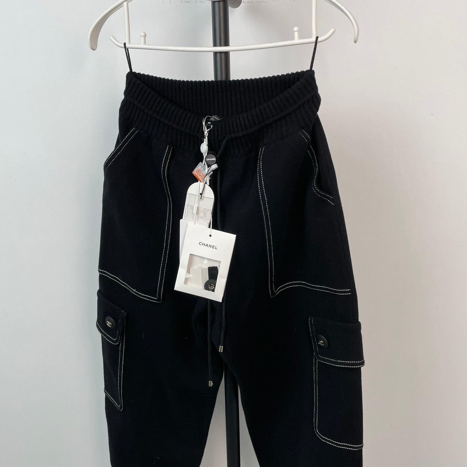 Chanel Chanel Women's Casual Pants Size 36" / US 14 / IT 50 - 3 Thumbnail