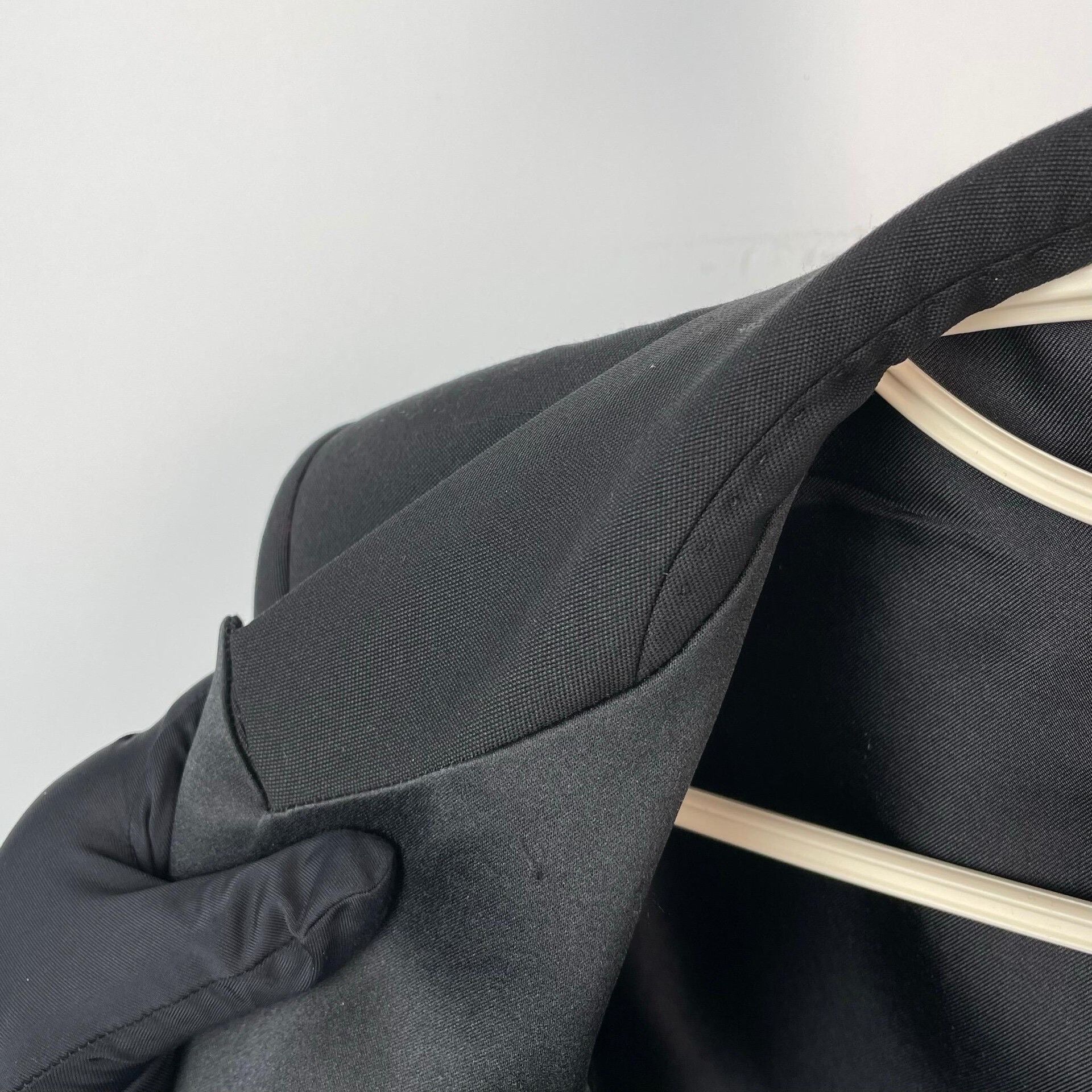 Saint Laurent Paris Saint Laurent Black Smoking Blazer Size 36 Size XS / US 0-2 / IT 36-38 - 4 Thumbnail