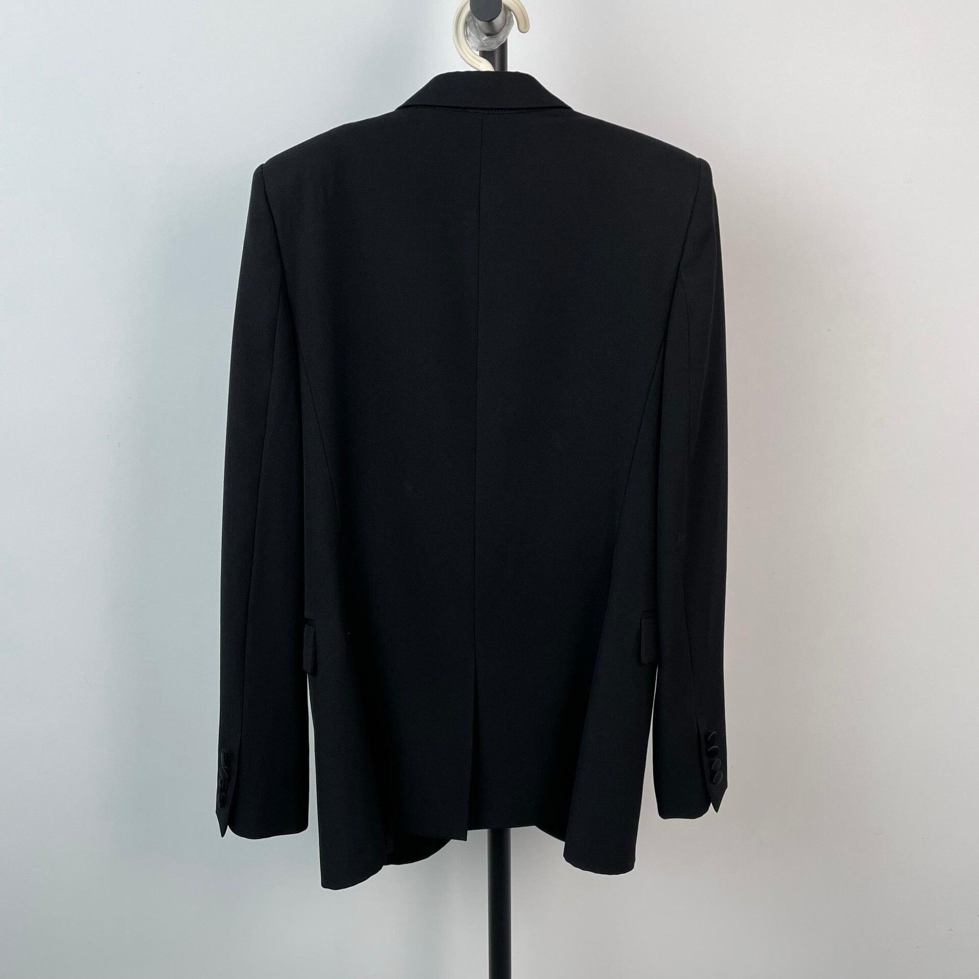Saint Laurent Paris Saint Laurent Black Smoking Blazer Size 36 Size XS / US 0-2 / IT 36-38 - 2 Thumbnail