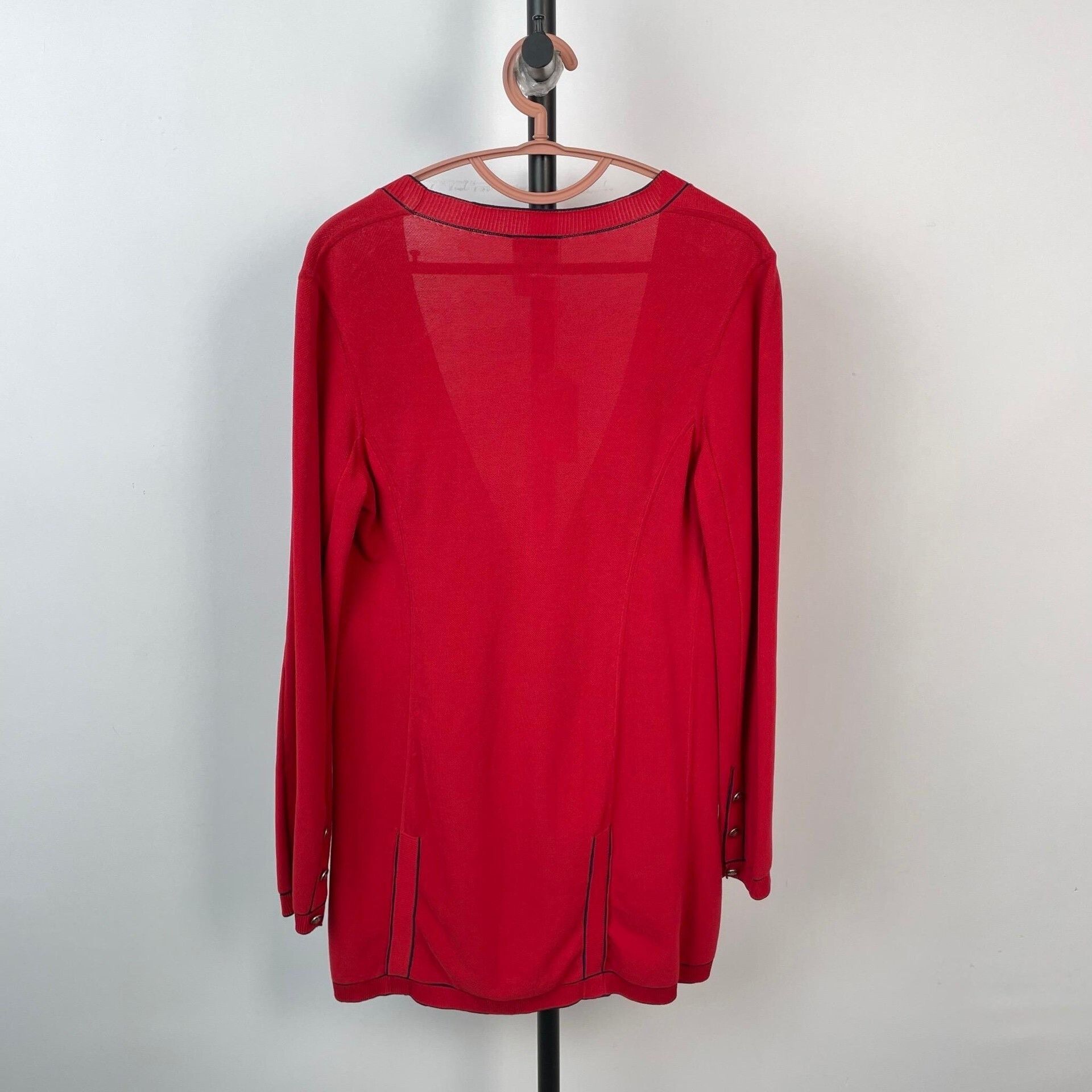 Chanel Chanel Cardigan Size 38 Red Size S / US 4 / IT 40 - 2 Thumbnail