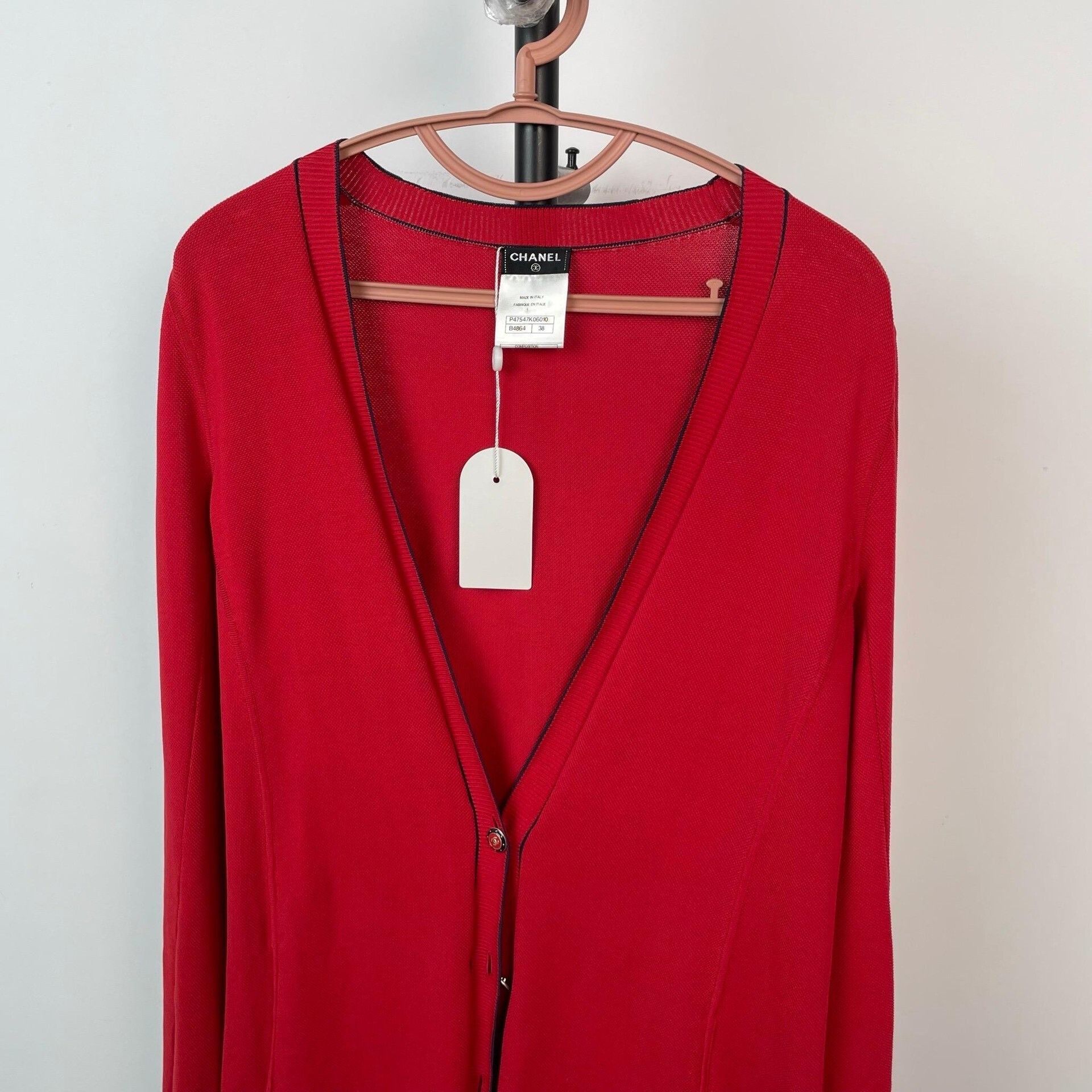 Chanel Chanel Cardigan Size 38 Red Size S / US 4 / IT 40 - 3 Thumbnail