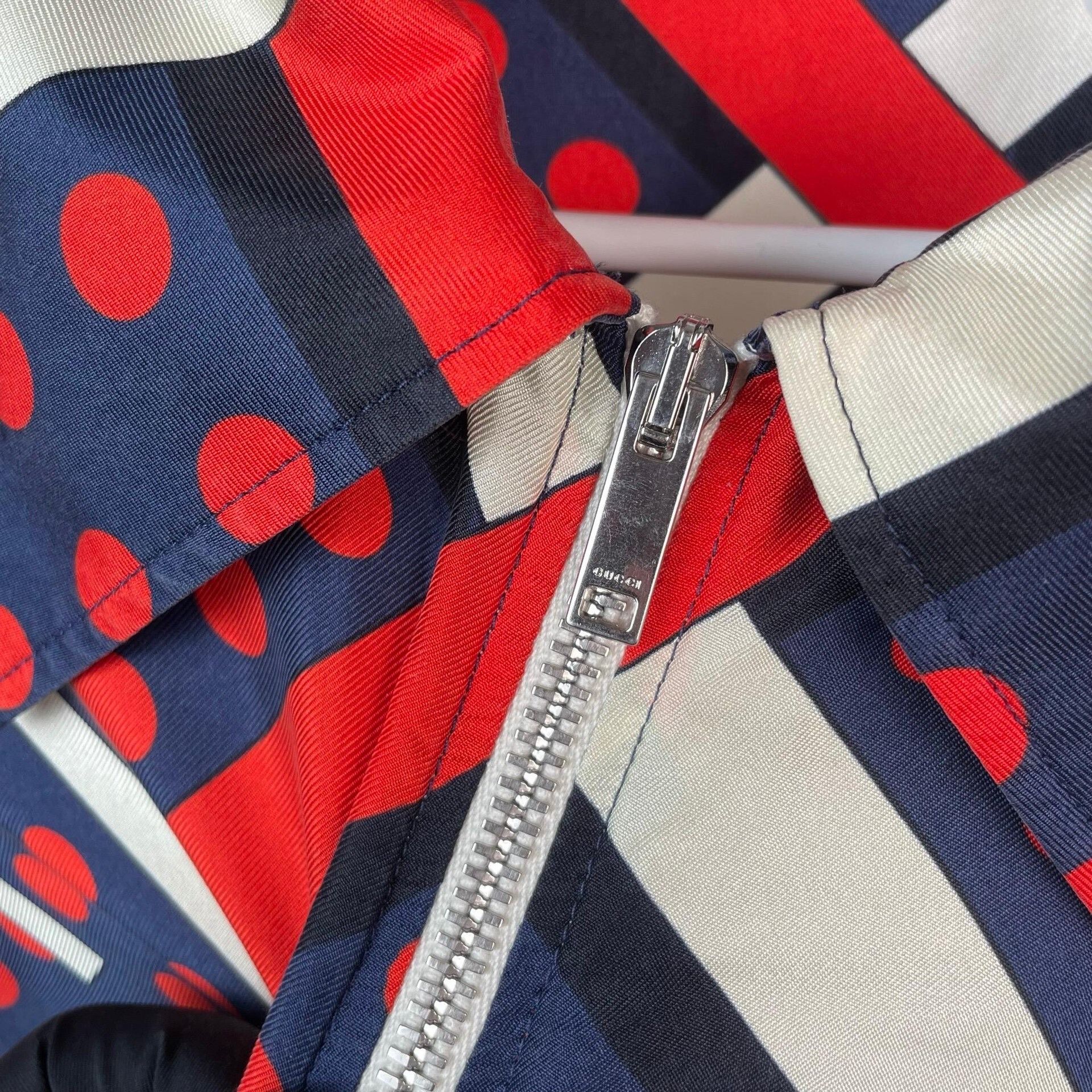 Gucci Gucci Silk Jacket XS Red Blue Dots Size XS / US 0-2 / IT 36-38 - 4 Thumbnail