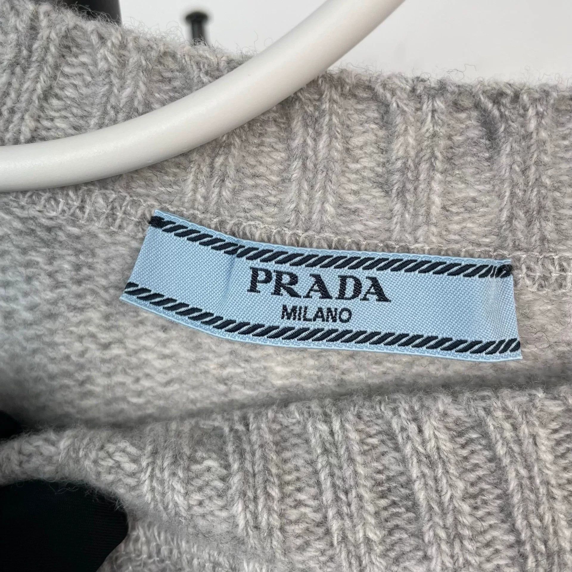 Prada Prada Wool Cashmere Sweater Size 42 Size M / US 6-8 / IT 42-44 - 5 Thumbnail