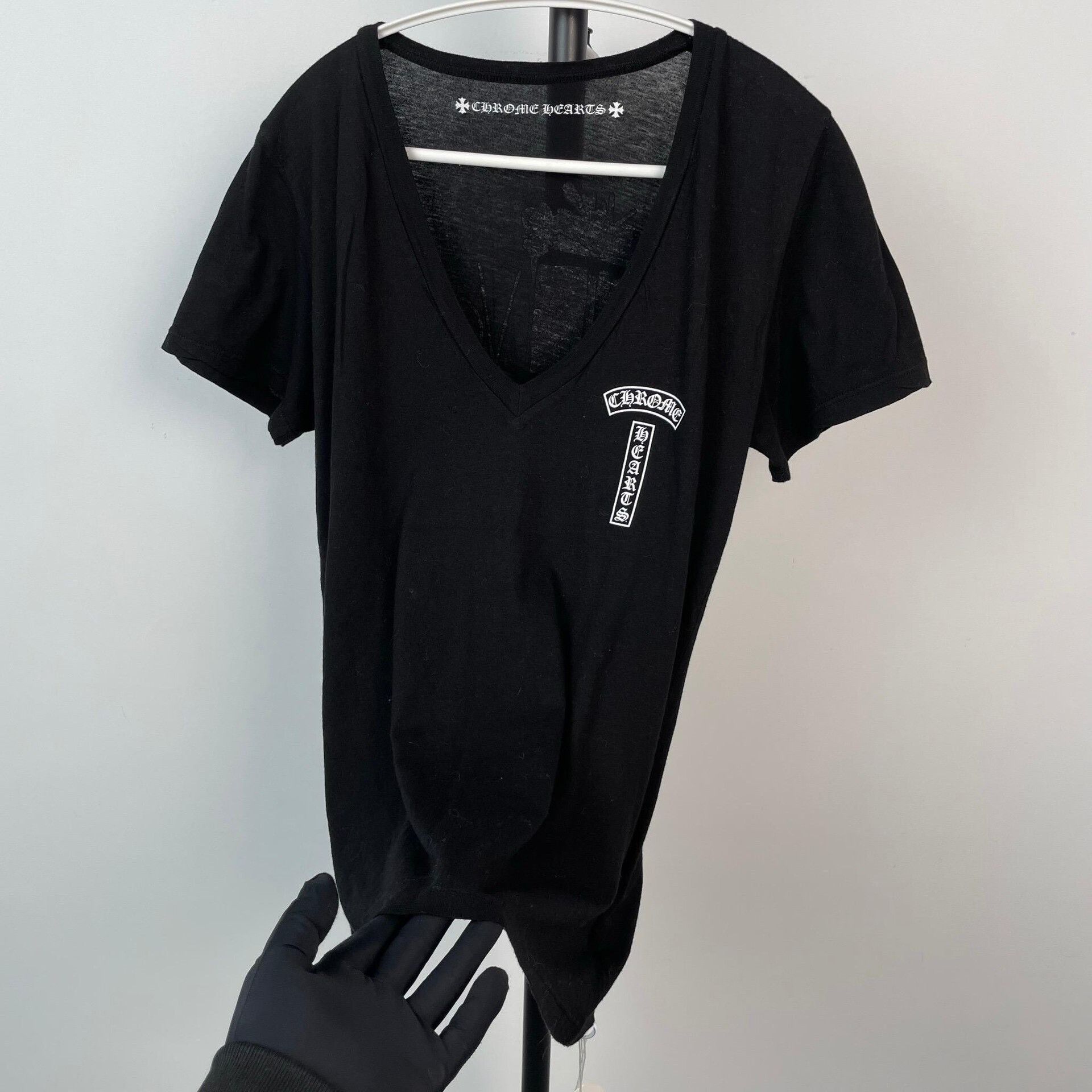 Chrome Hearts Chrome Hearts Matty Boy V-Neck S/S Tee S Size US S / EU 44-46 / 1 - 3 Thumbnail