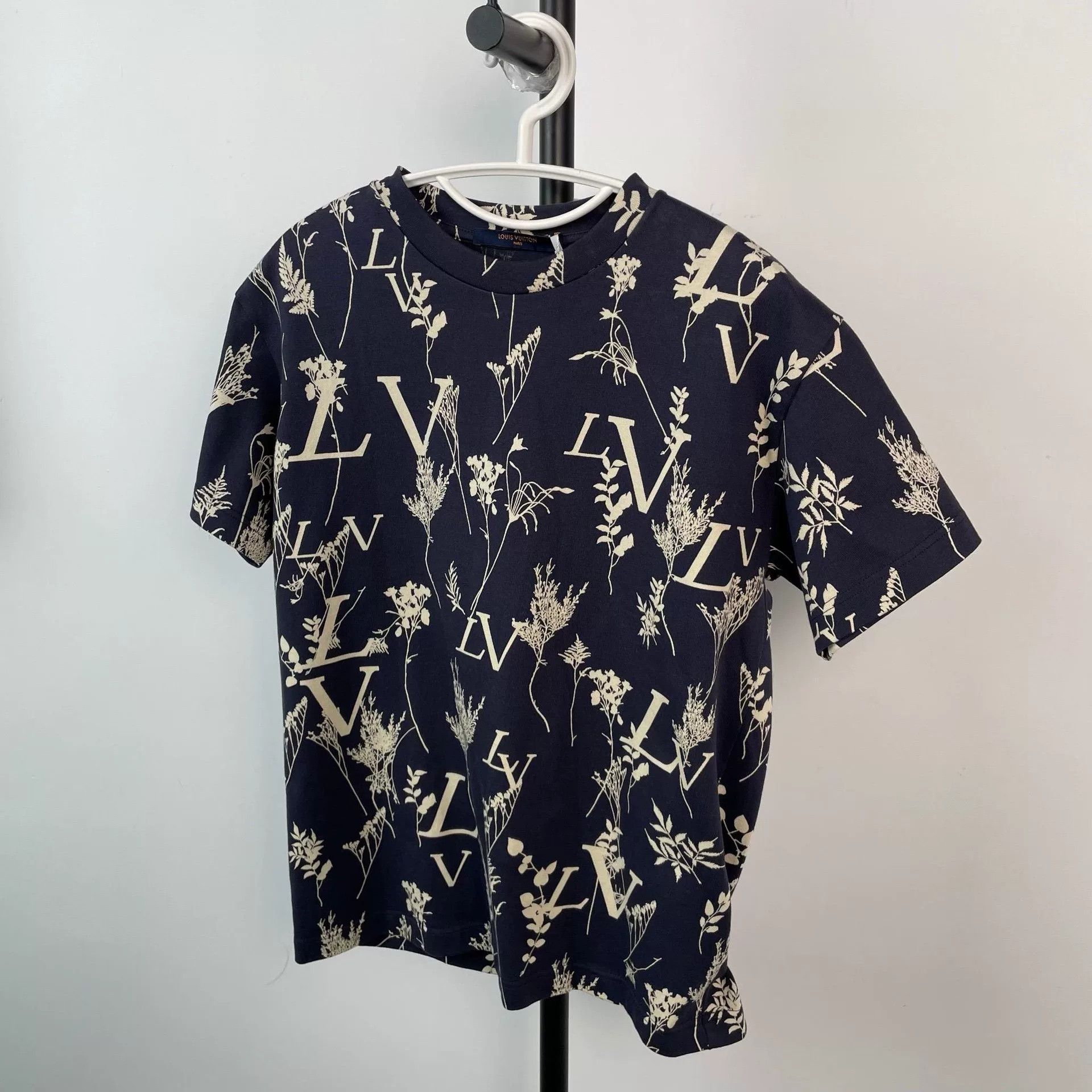 Louis Vuitton LV Cotton Wheat Monogram Women's T-Shirt XS Size XS / US 0-2 / IT 36-38 - 5 Thumbnail
