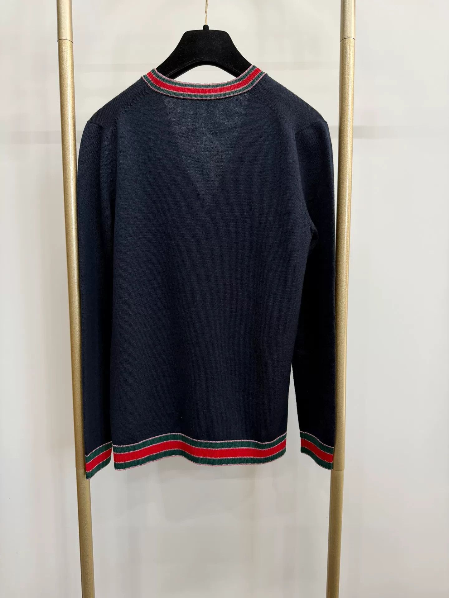 Gucci Gucci Pearl Logo Button Wool Cardigan S Size S / US 4 / IT 40 - 2 Thumbnail