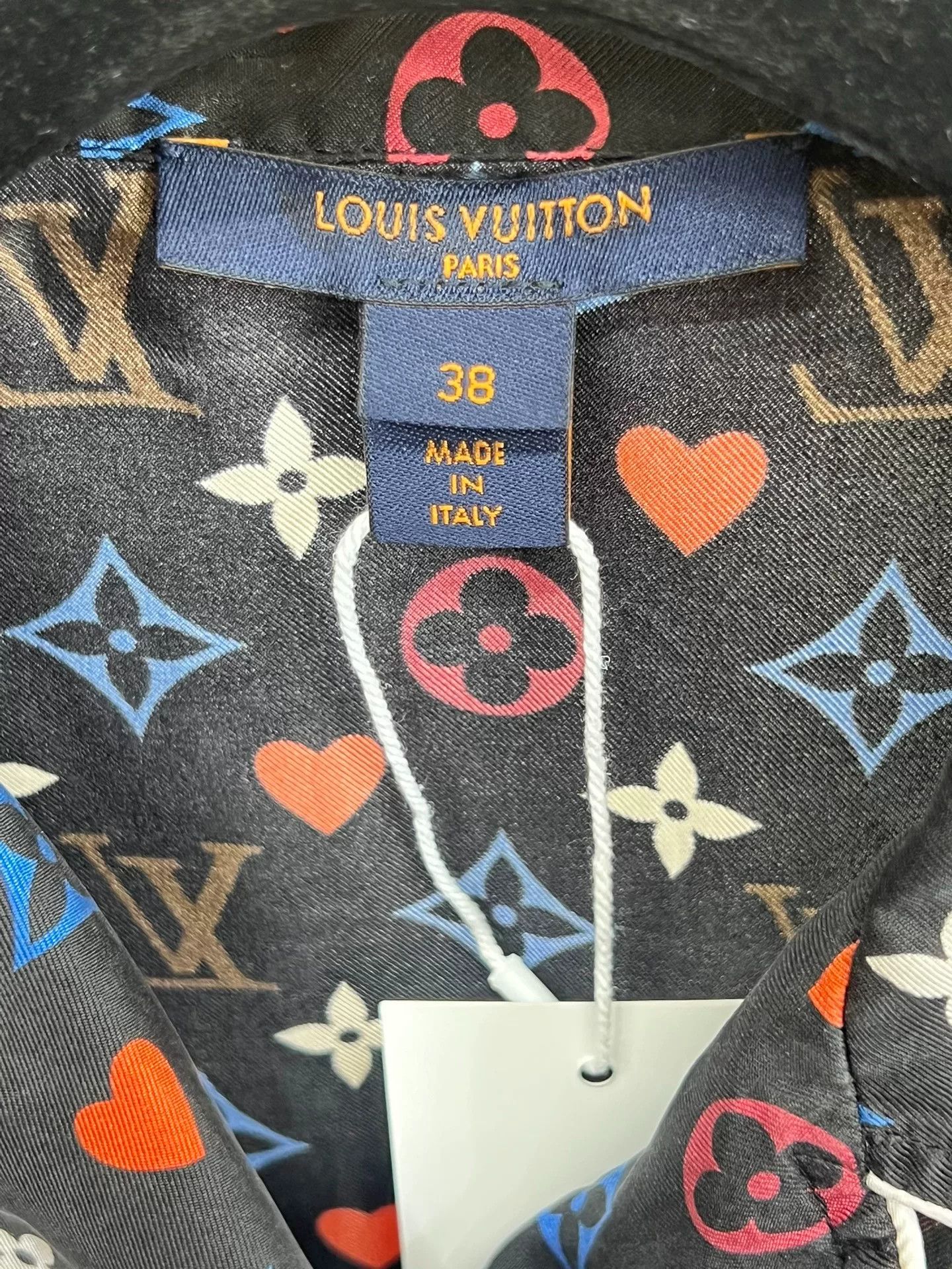 Louis Vuitton LV Monogram Silk Shirt Size 38 Size S / US 4 / IT 40 - 3 Thumbnail