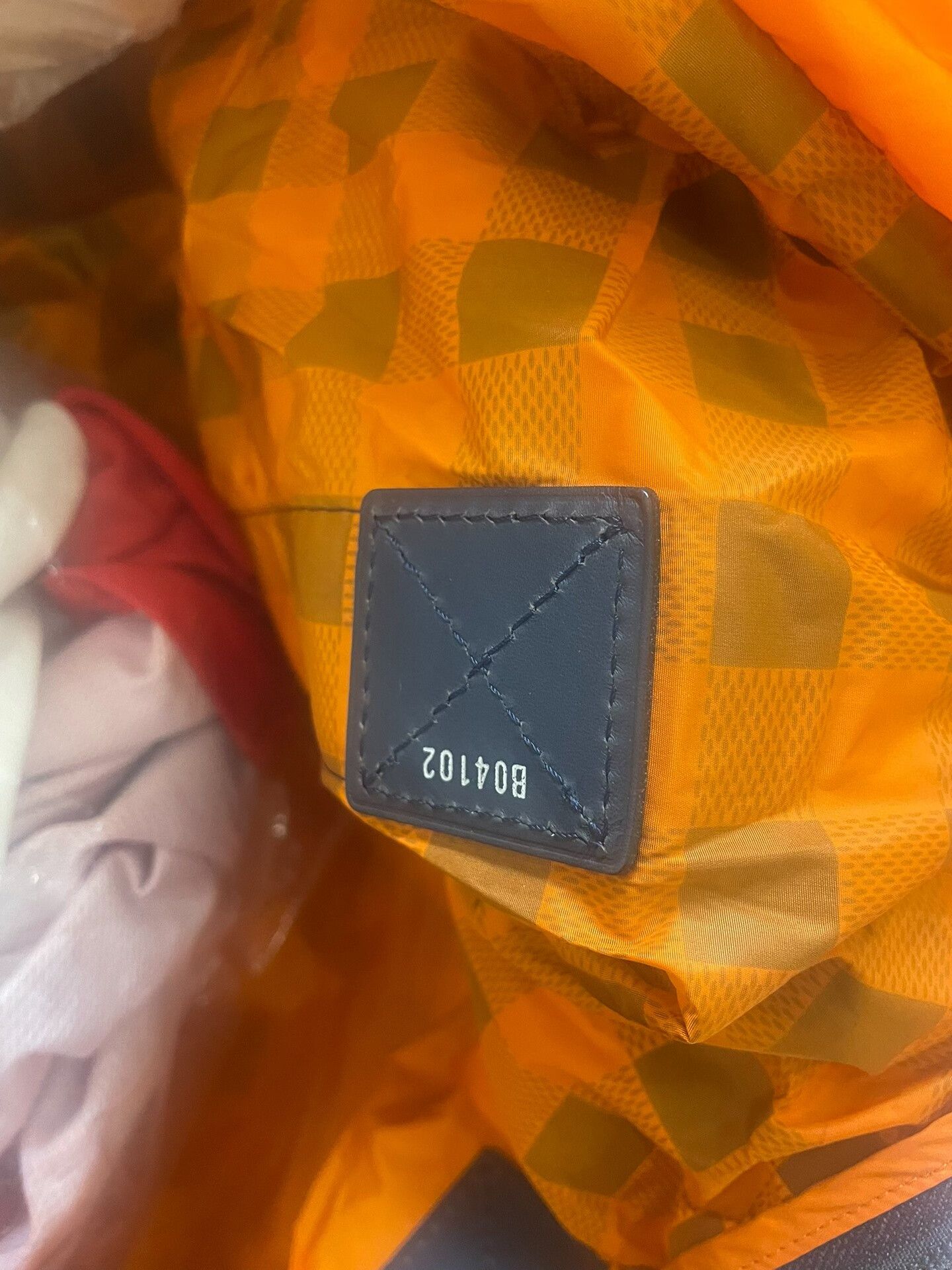 Louis Vuitton Louis Vuitton Beach Travel Vacation Bag Size ONE SIZE - 5 Thumbnail