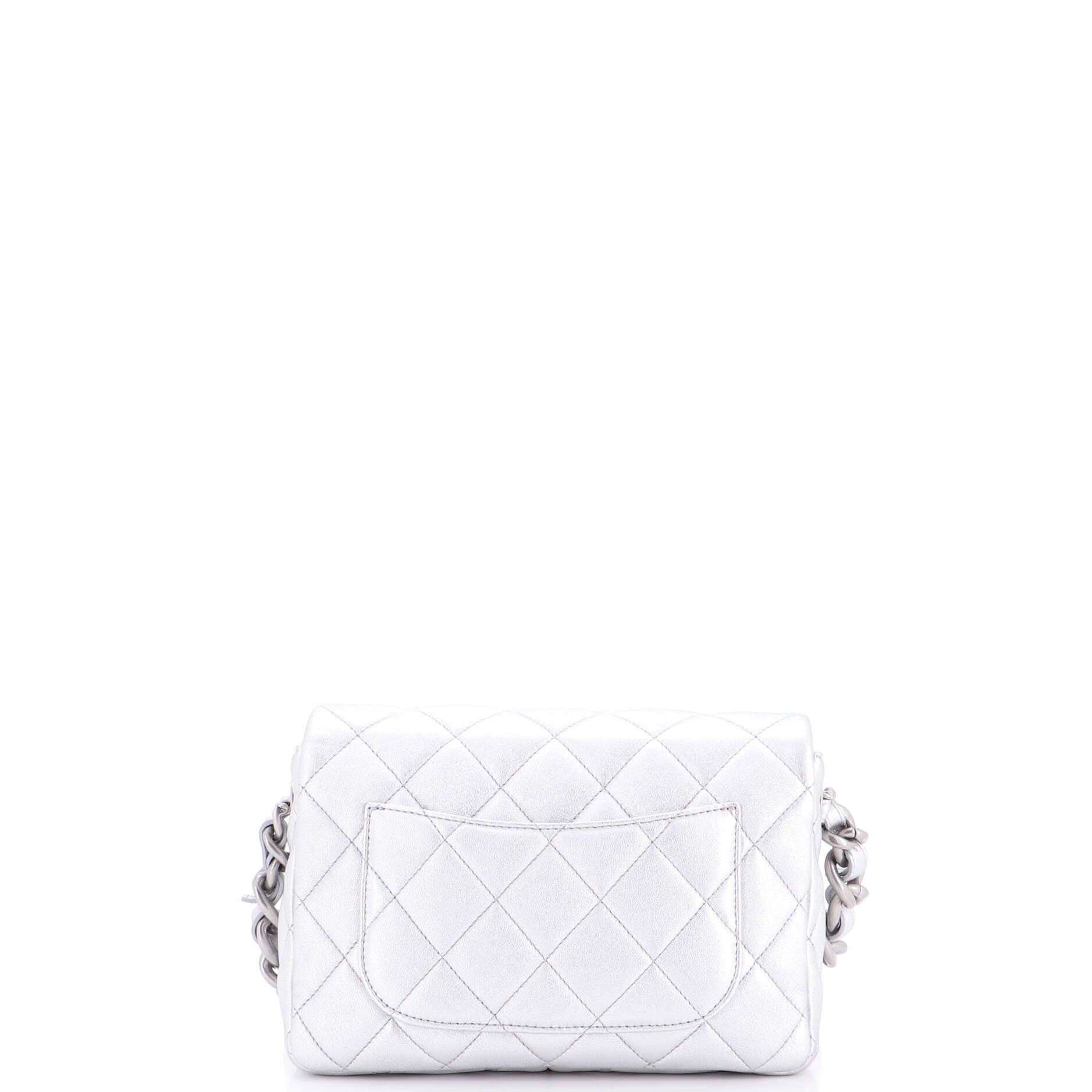 Chanel Lacquered CC Flap Bag Size ONE SIZE - 4 Thumbnail