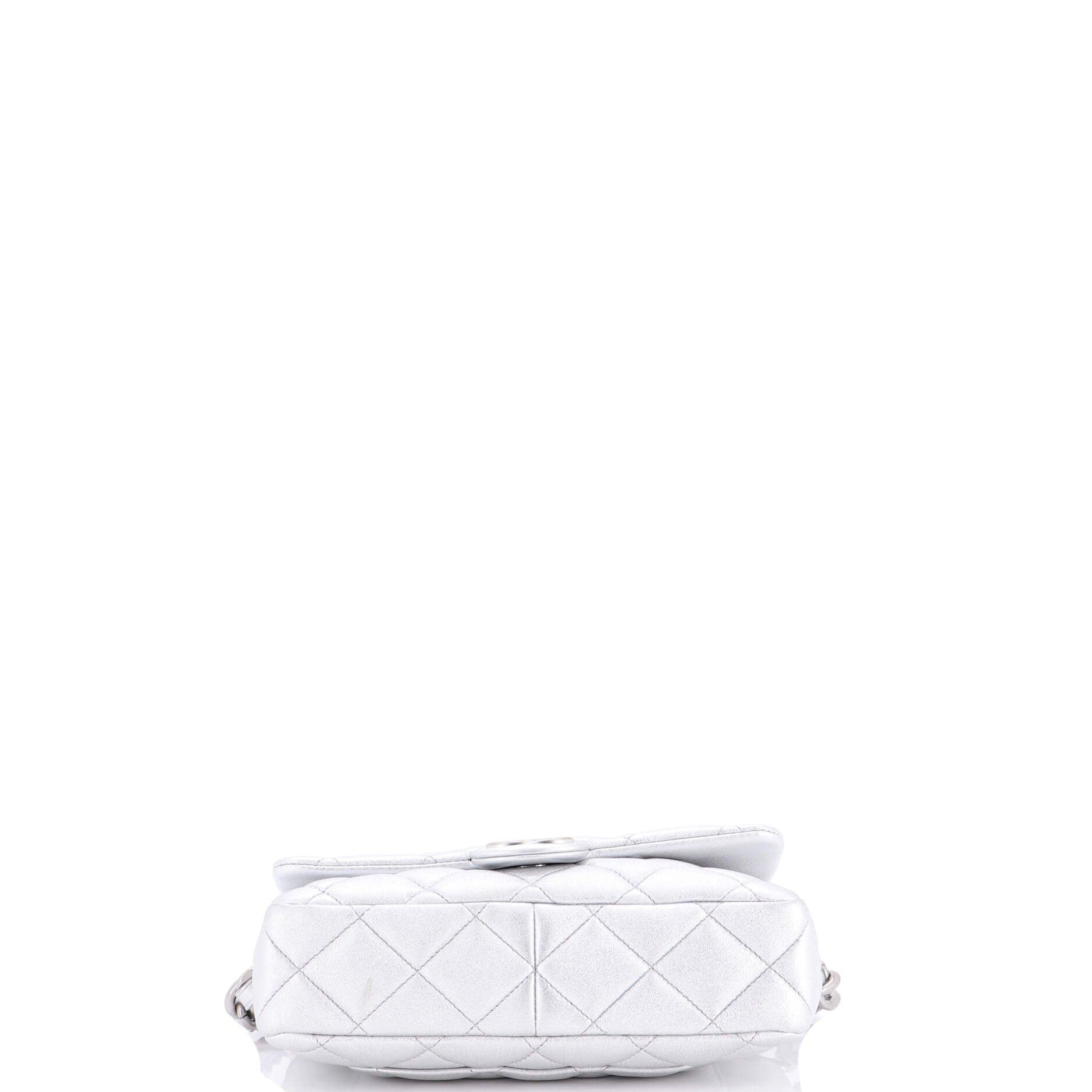 Chanel Lacquered CC Flap Bag Size ONE SIZE - 5 Thumbnail