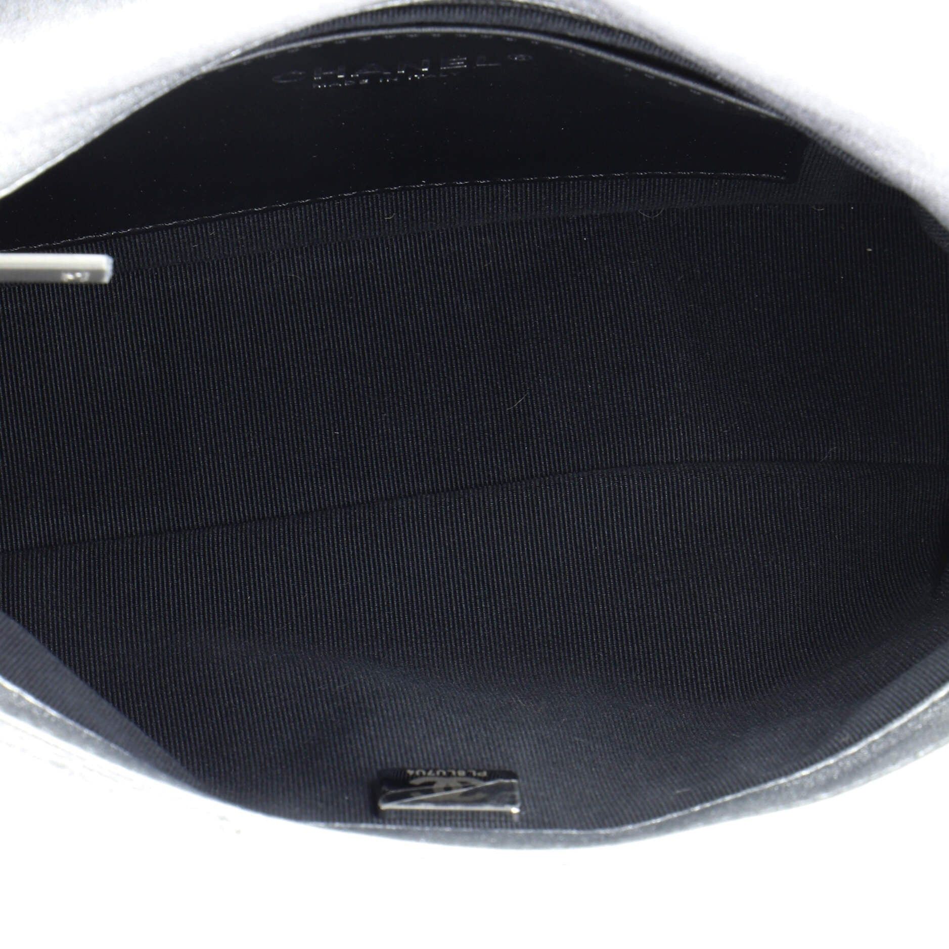 Chanel Lacquered CC Flap Bag Size ONE SIZE - 6 Thumbnail