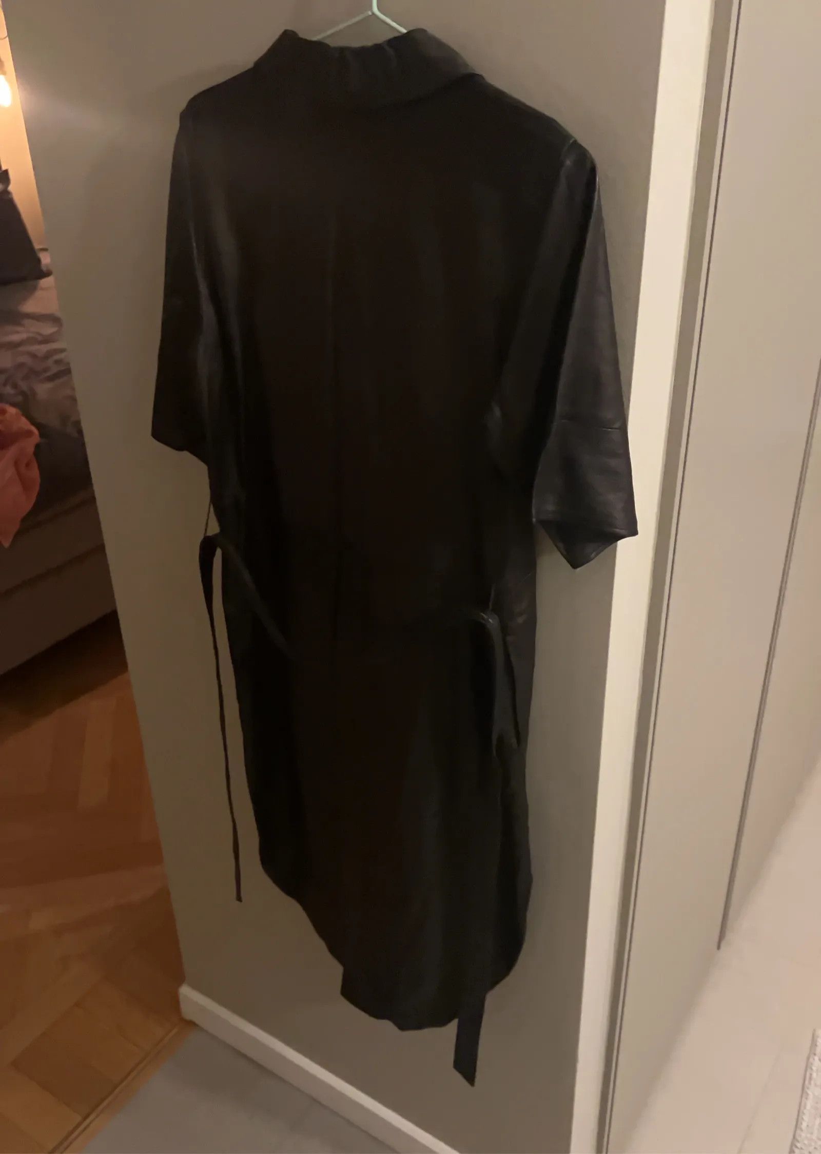Arket Arket Dress Size XS / US 0-2 / IT 36-38 - 4 Thumbnail