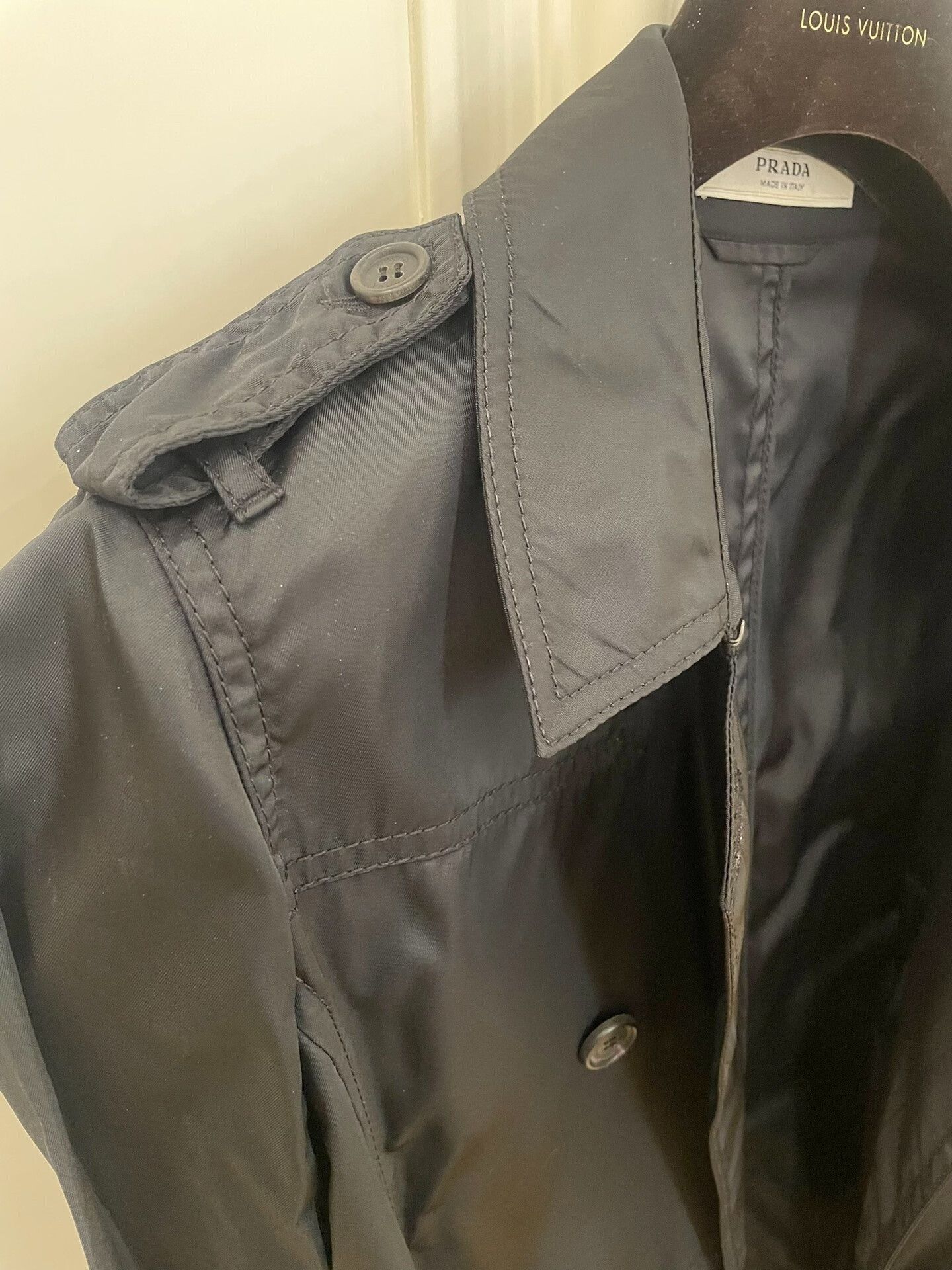 Prada Prada Black Trench Coat Size 42 Size US XS / EU 42 / 0 - 4 Thumbnail