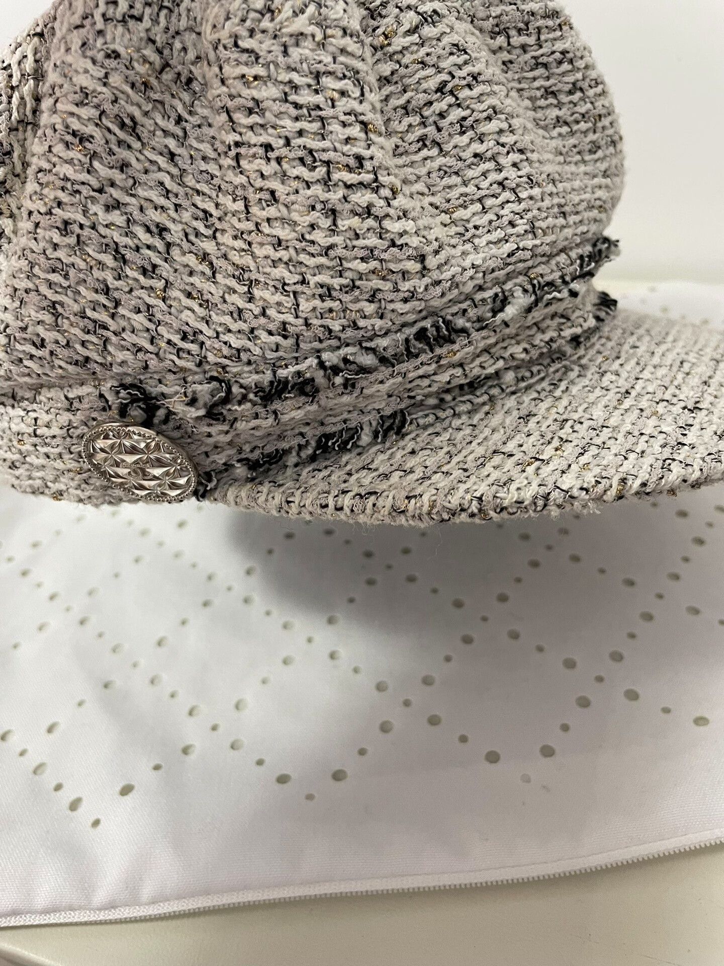 Chanel Chanel Knit Hat Size ONE SIZE - 2 Thumbnail