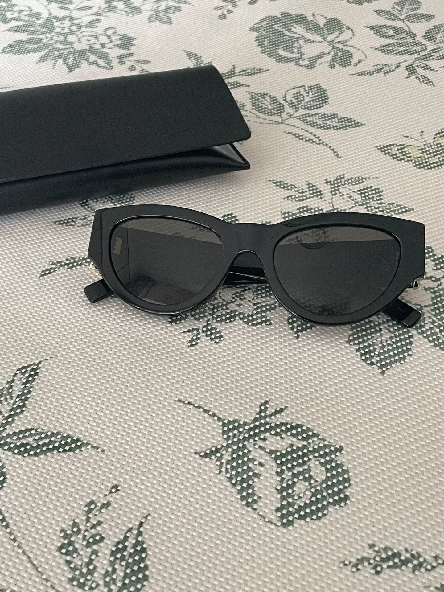 Balenciaga Balenciaga Popular Sunglasses Size ONE SIZE - 2 Thumbnail