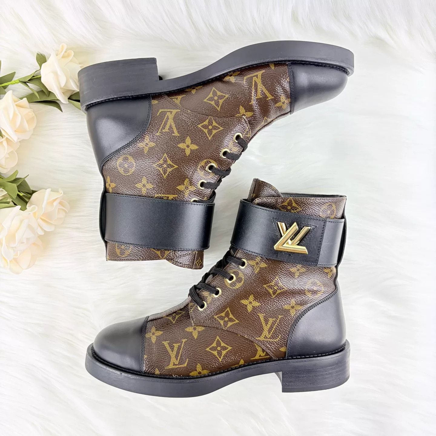 Louis Vuitton LV Monogram Martin Boots Size US 8 / IT 38 - 5 Thumbnail
