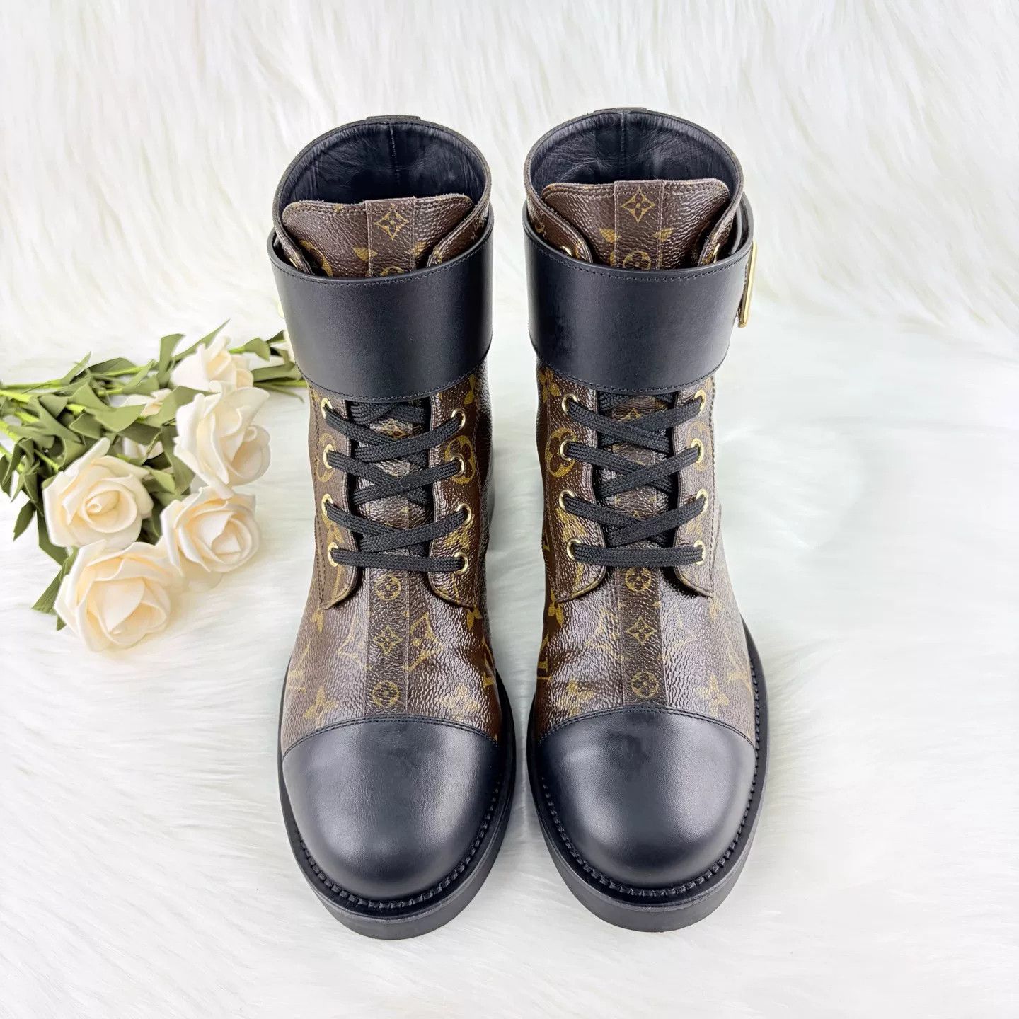 Louis Vuitton LV Monogram Martin Boots Size US 8 / IT 38 - 2 Thumbnail
