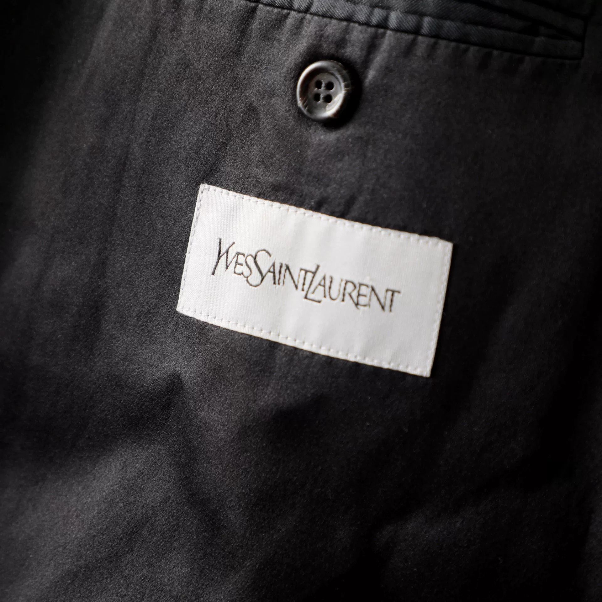 Yves Saint Laurent YSL Black Lapel Double-Breasted Blazer Size US S / EU 44-46 / 1 - 6 Thumbnail