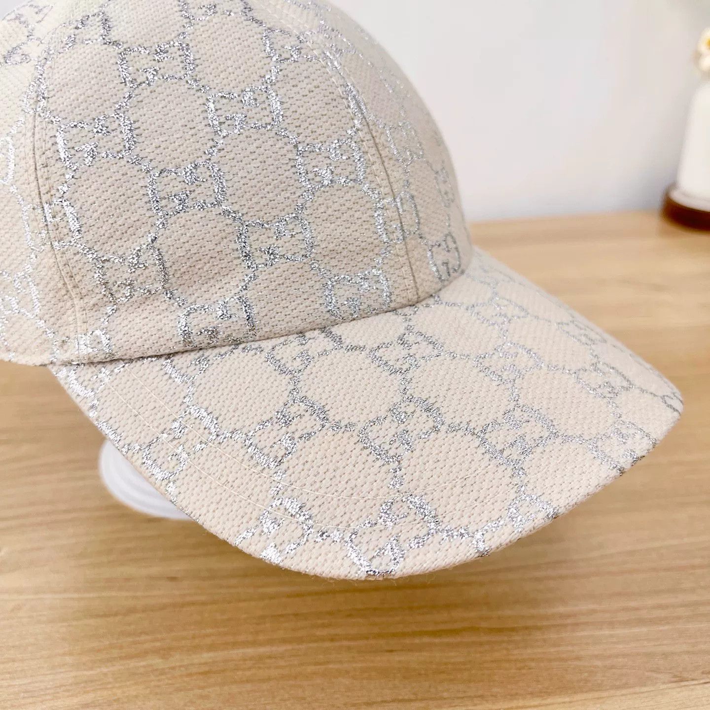 Gucci Gucci Beige Silver GG Baseball Cap Size ONE SIZE - 8 Thumbnail