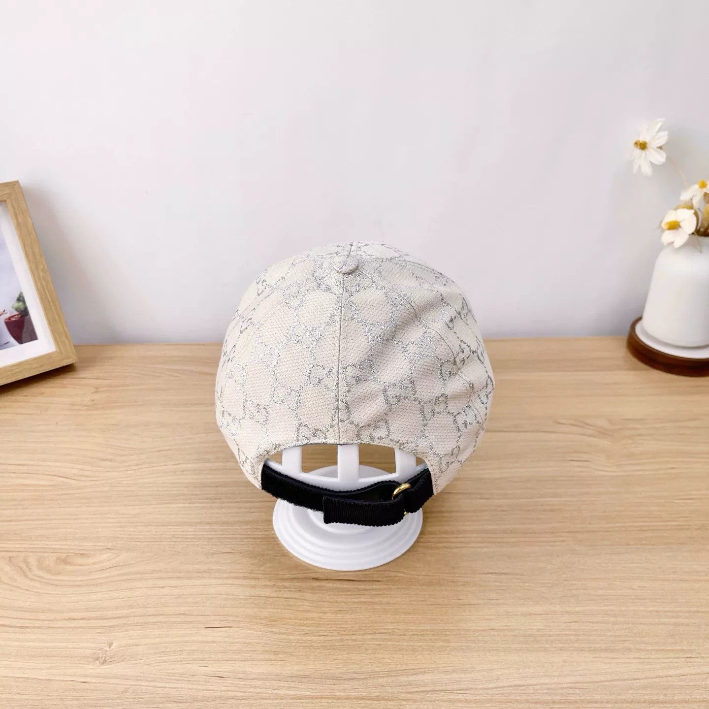 Gucci Gucci Beige Silver GG Baseball Cap Size ONE SIZE - 2 Thumbnail