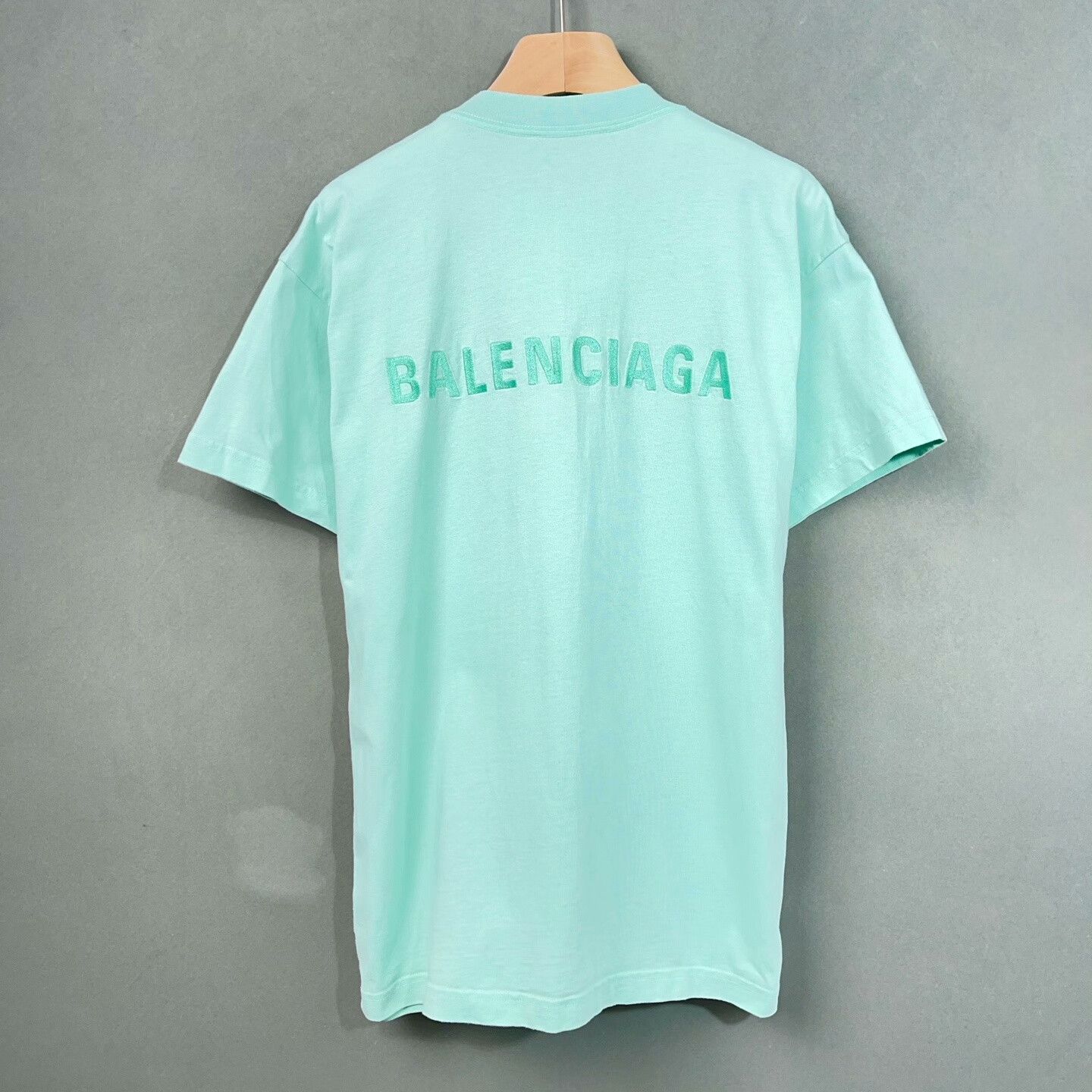 Balenciaga Balenciaga Mint Green Cotton Embroidered Logo Tee Size XS / US 0-2 / IT 36-38 - 2 Thumbnail
