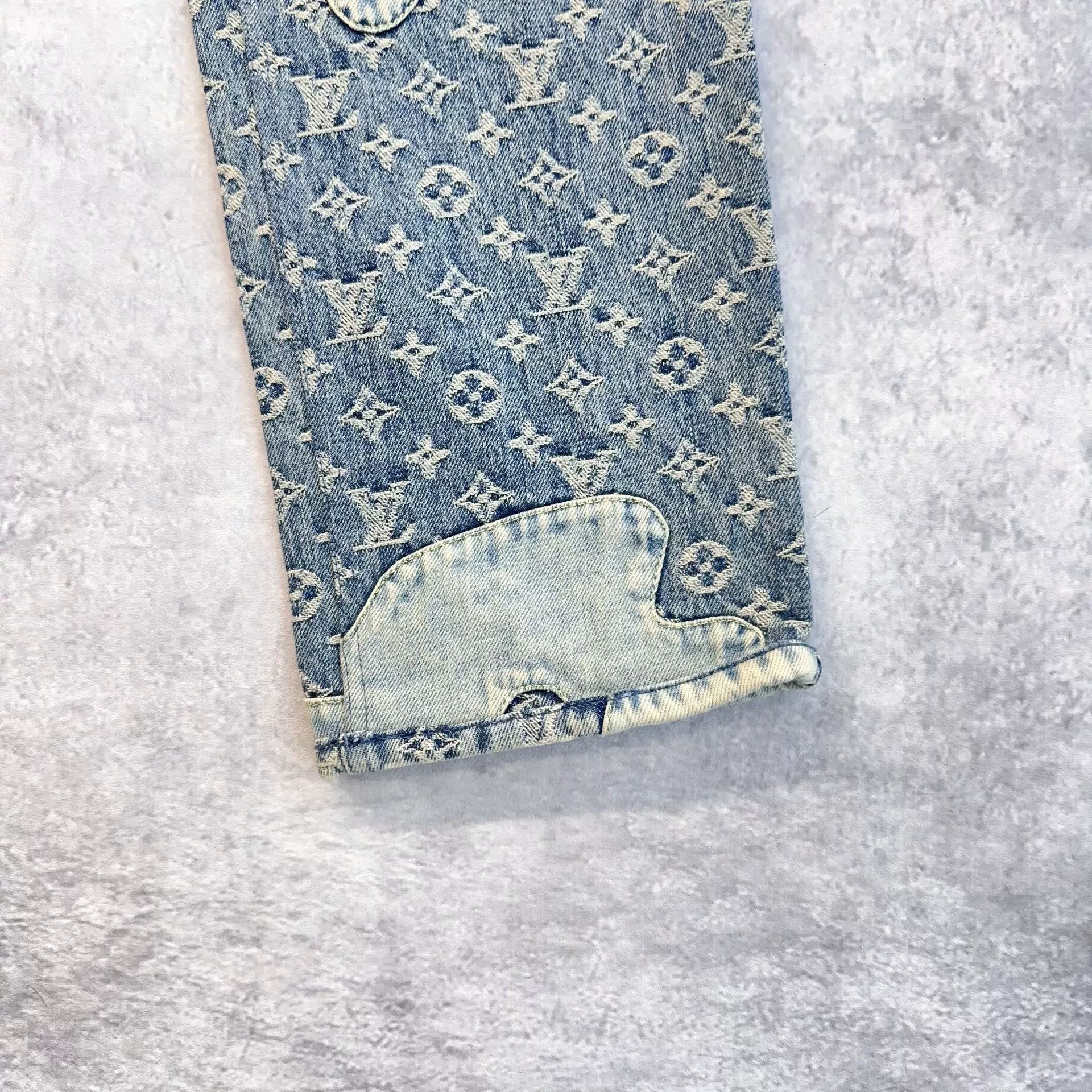 Louis Vuitton Louis Vuitton x NIGO Blue Logo Jeans Size US 29 - 3 Thumbnail