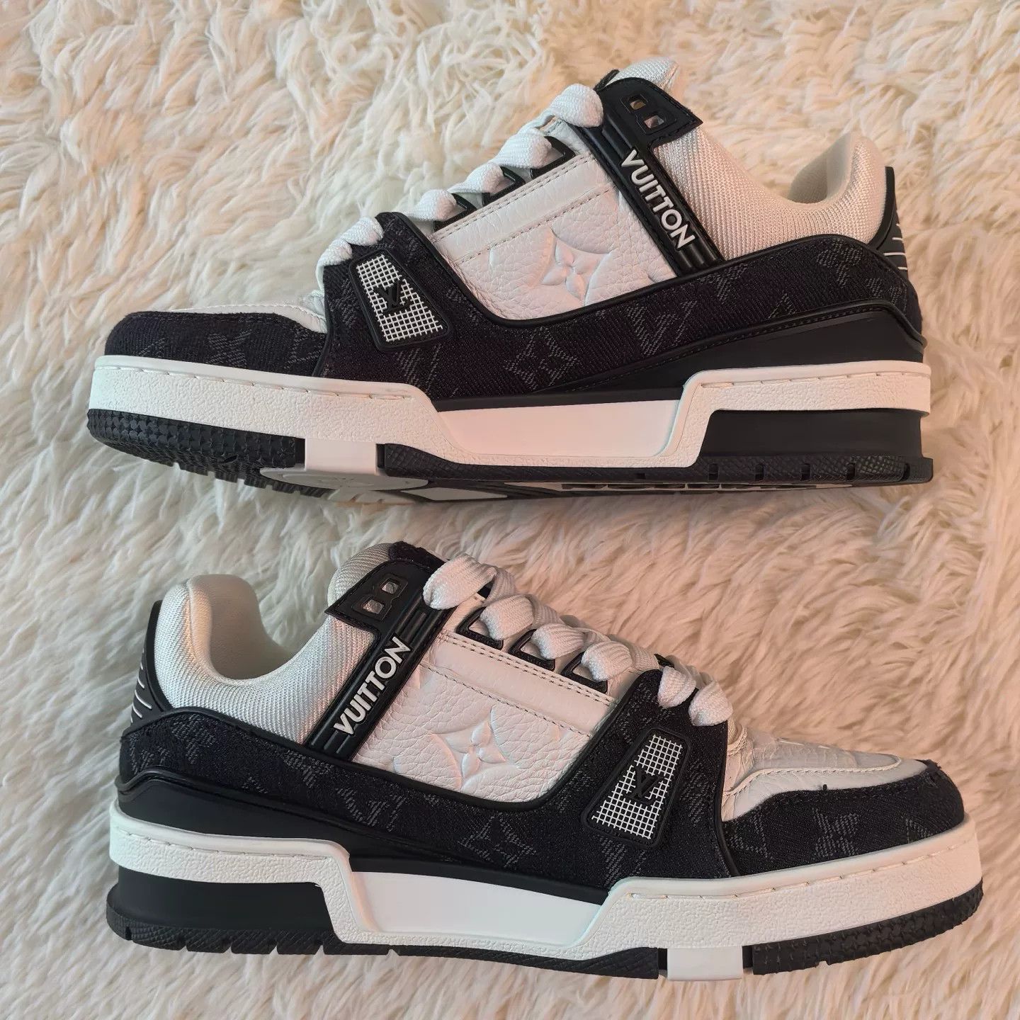 Louis Vuitton Louis Vuitton Trainer Women's Low-Top Sneakers Size US 6 / IT 36 - 6 Thumbnail