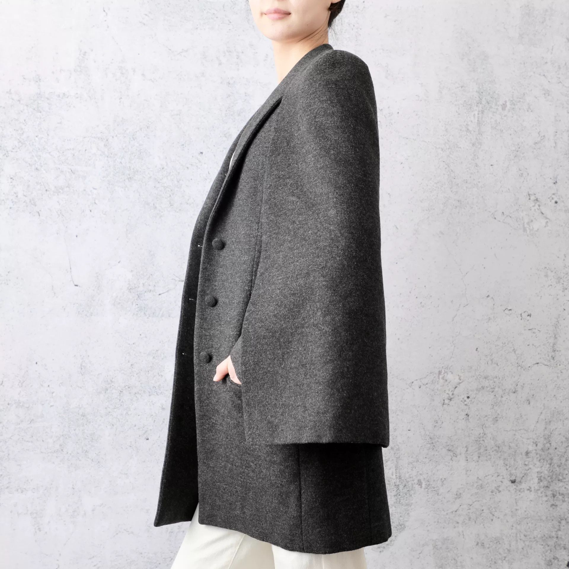 Givenchy Givenchy Dark Gray Cape Coat Size 36 Size XS / US 0-2 / IT 36-38 - 4 Thumbnail