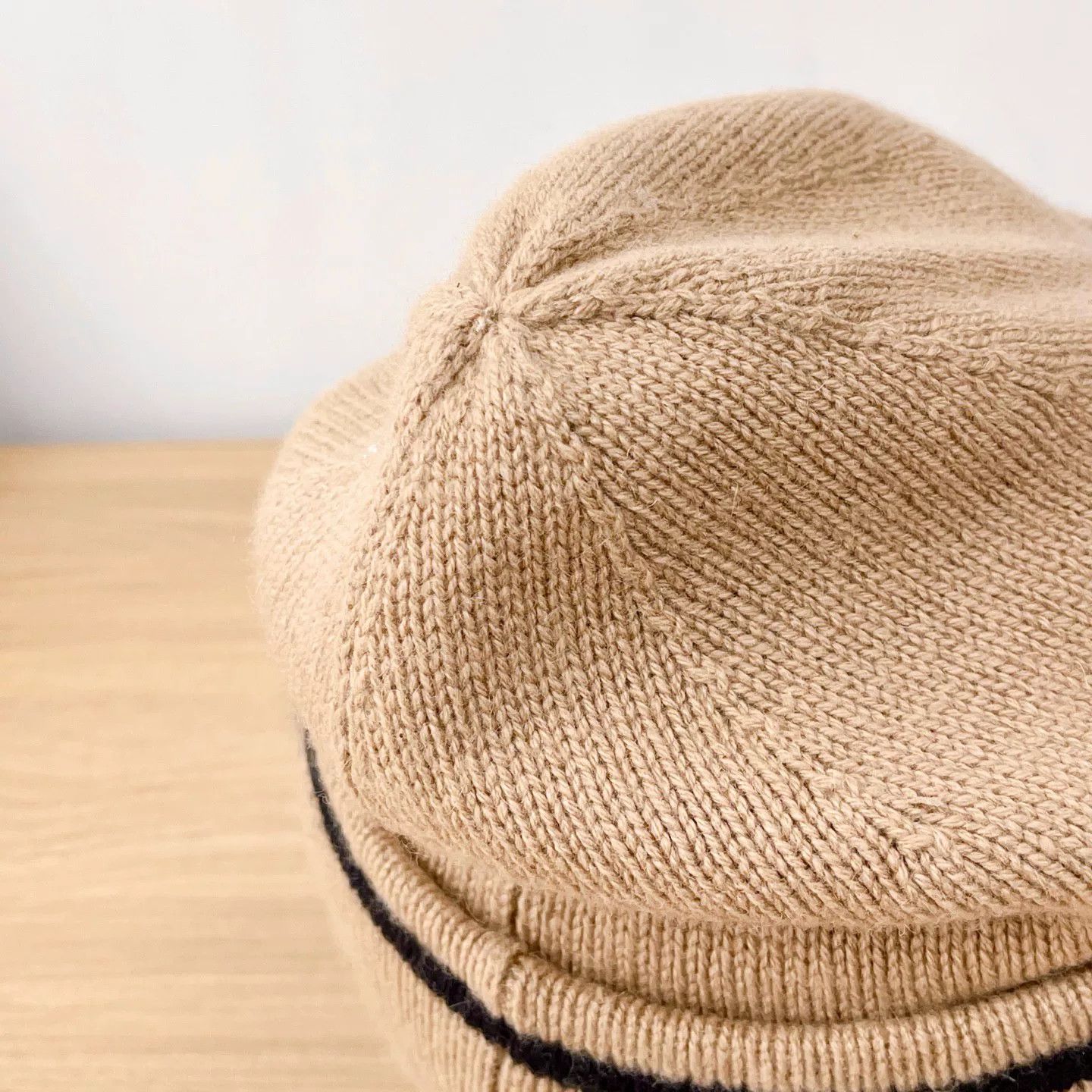 Burberry Burberry Camel Cashmere Black Logo Beanie Size ONE SIZE - 7 Thumbnail